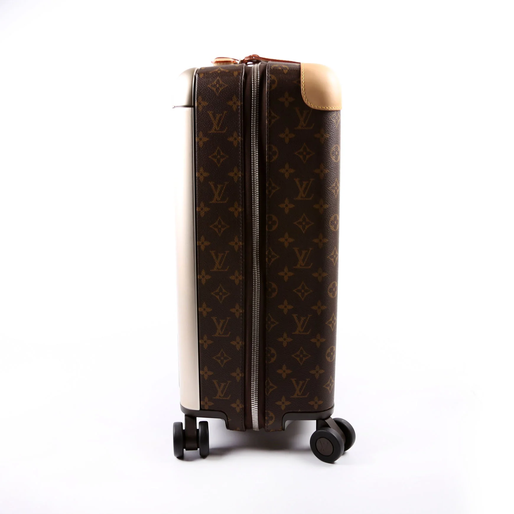 Horizon 50 Monogram - Image 3