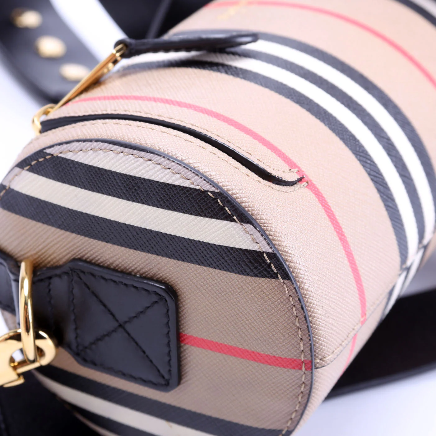 Icon Stripe E-Canvas Barrel Bag Beige/Black - Image 4