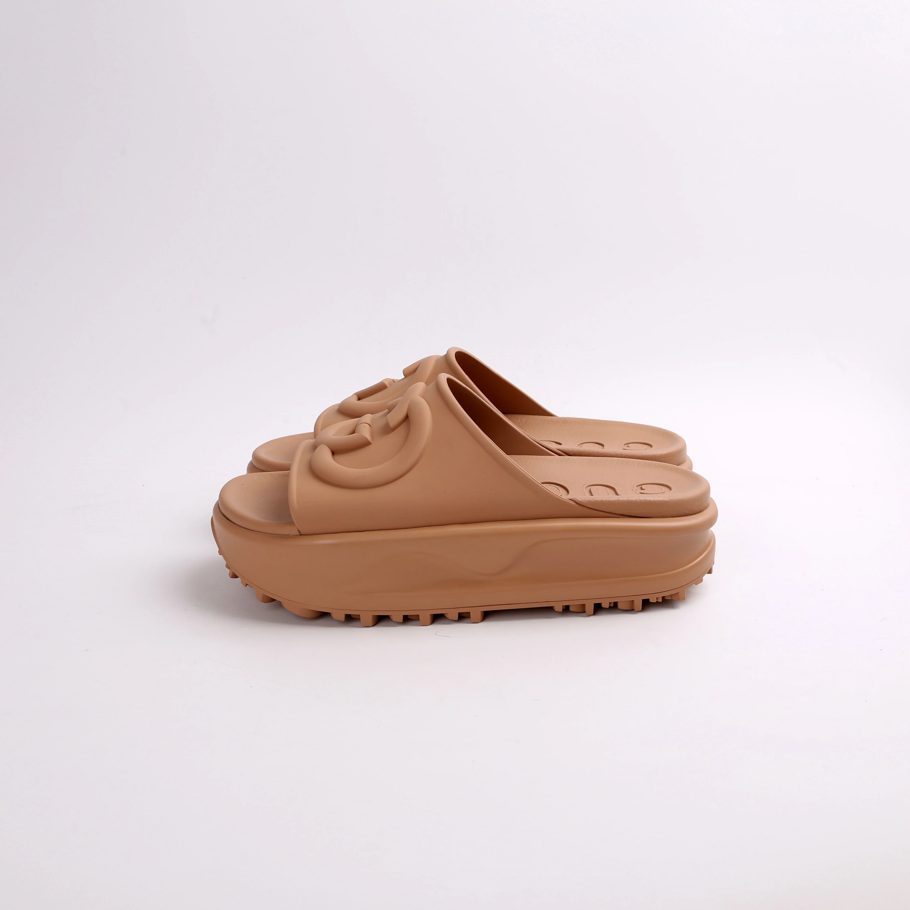 Interlocking G Platform Slides Size 37 - Image 3