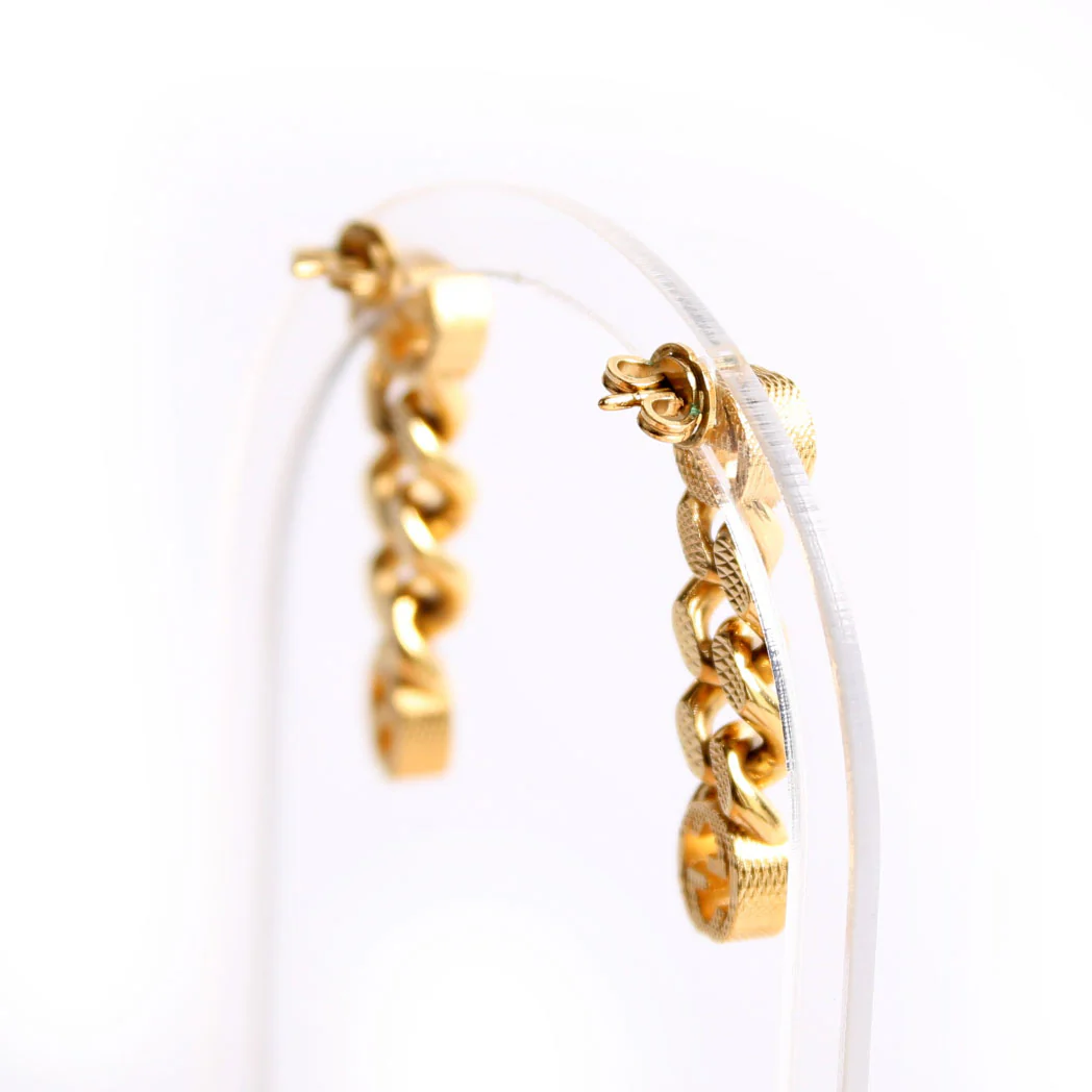 Interlocking G Chain Link Drop - Image 4