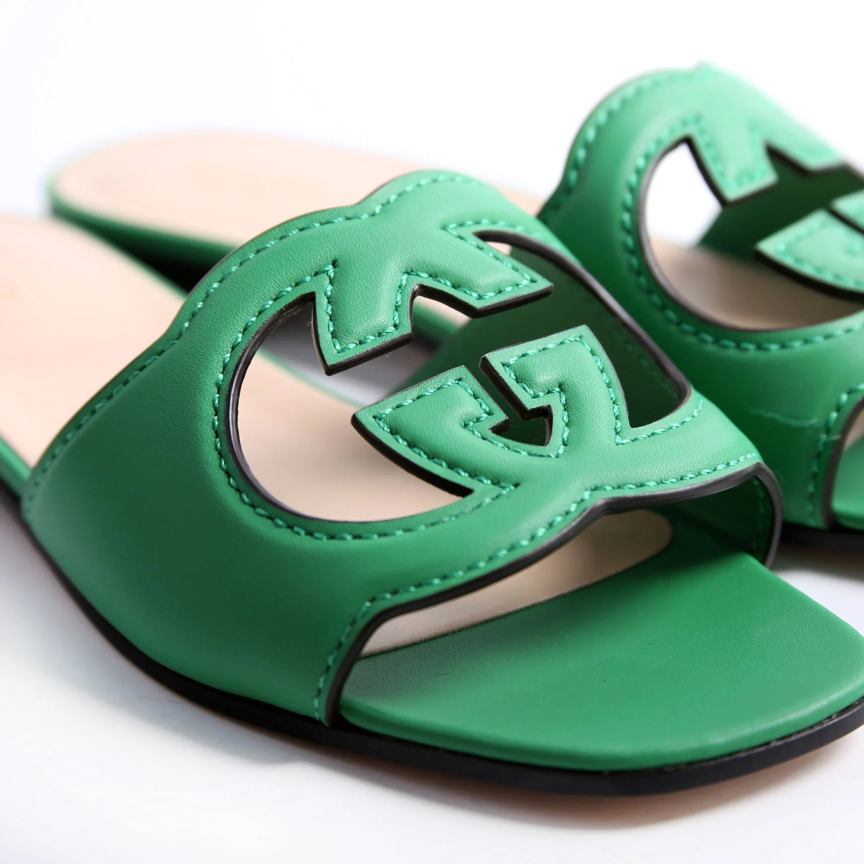 Interlocking G Leather Slide Sandals Size 37.5 - Image 11