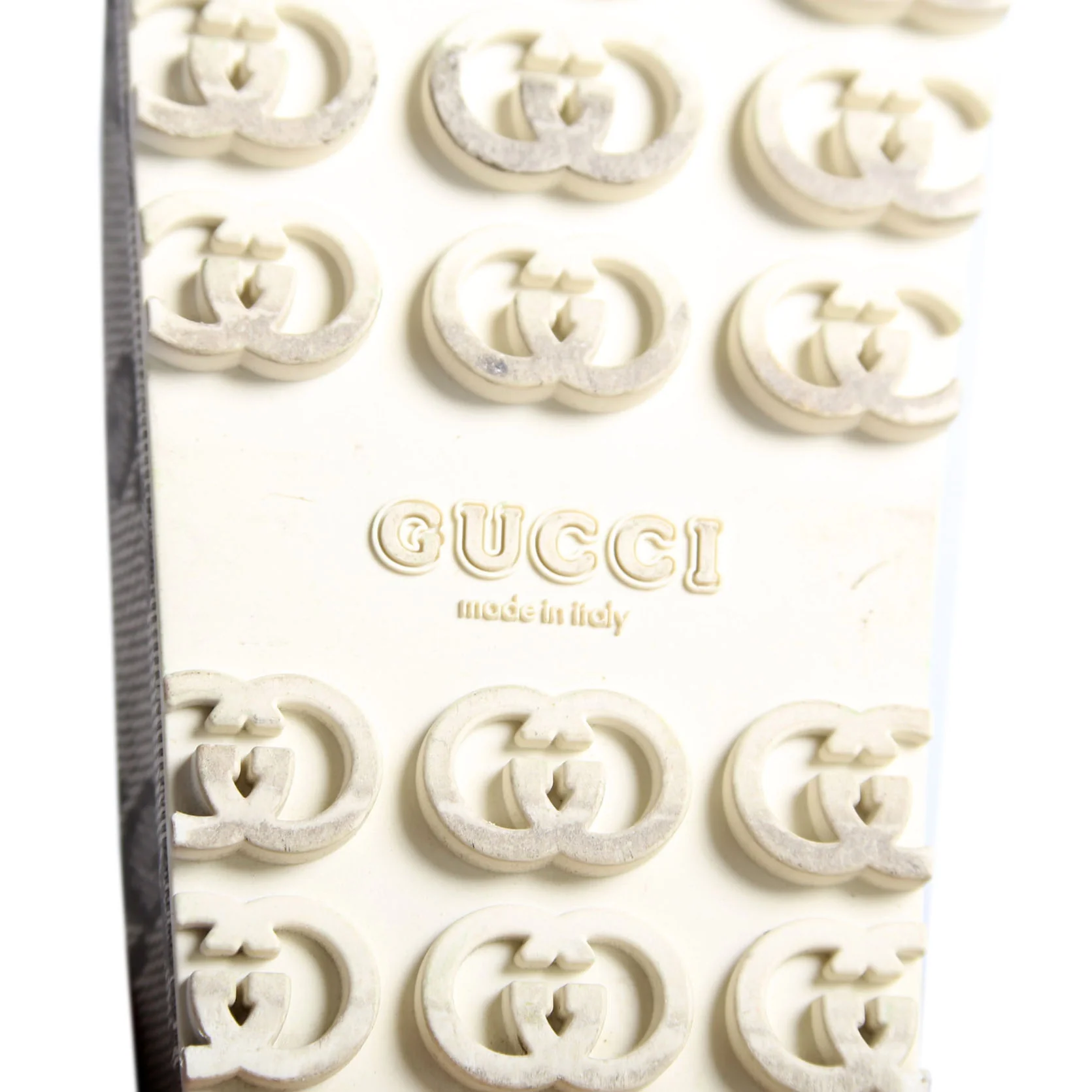 Interlocking G Rubber Platform Slides Size 38 - Image 7