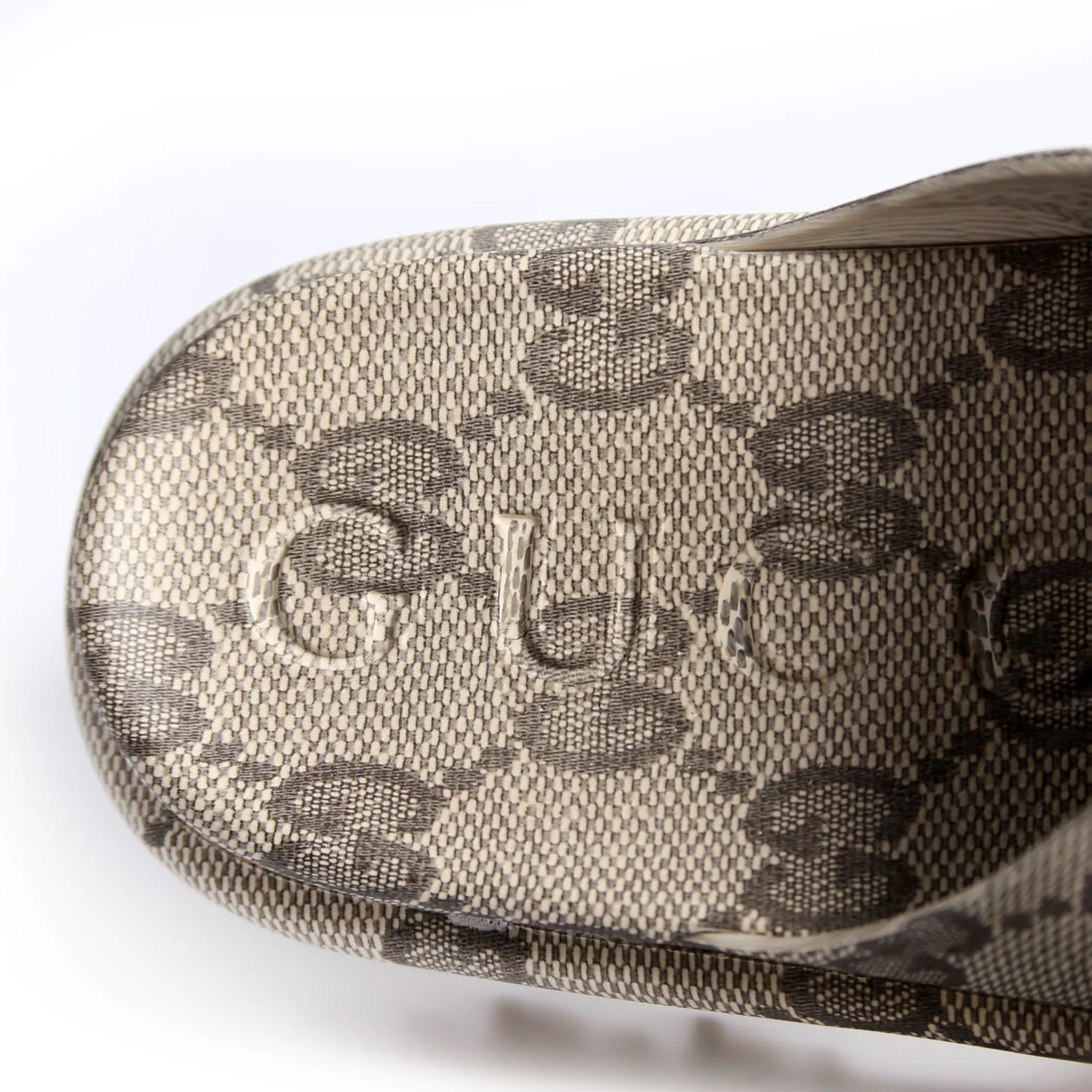 Interlocking G Rubber Platform Slides Size 38 - Image 8