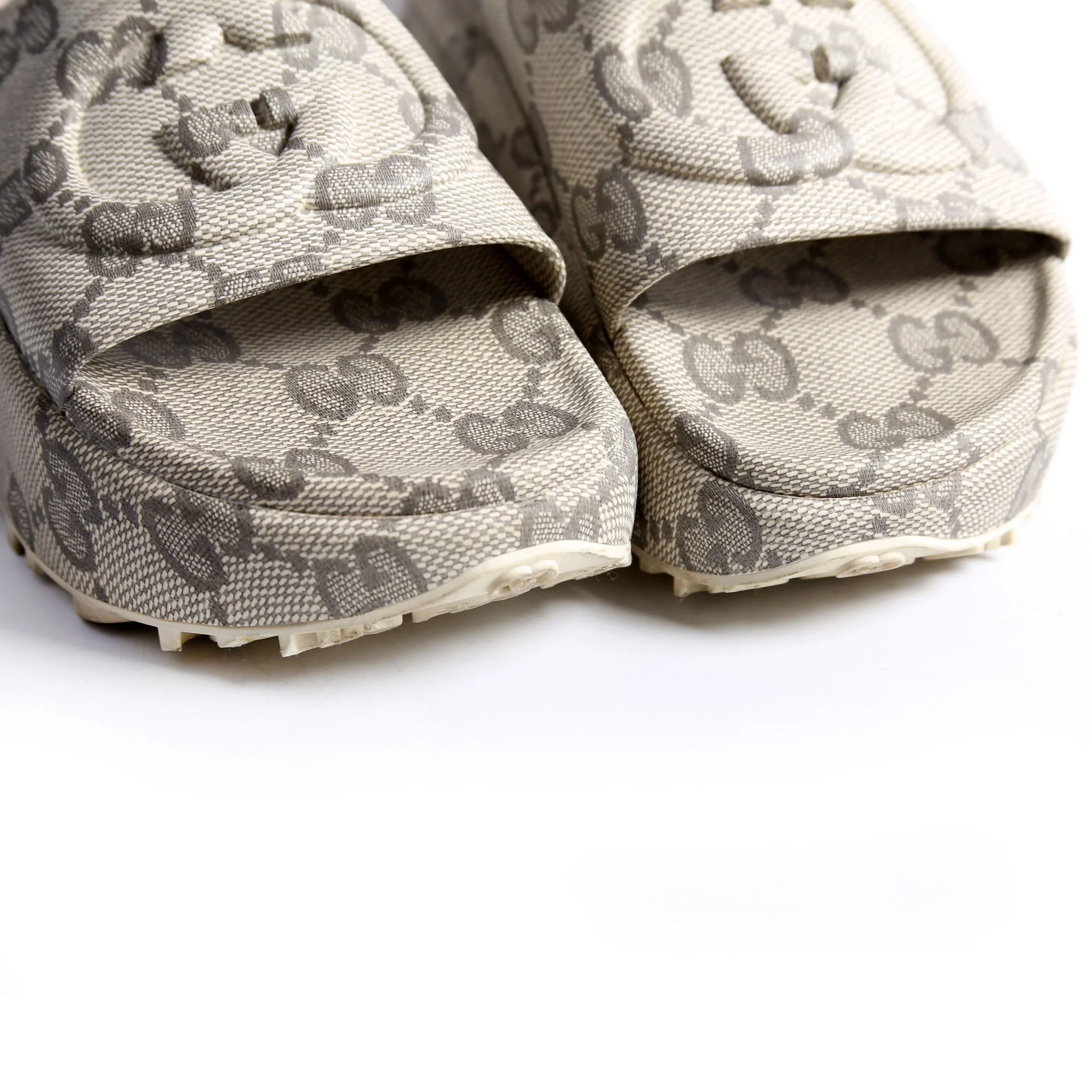 Interlocking G Rubber Platform Slides Size 38 - Image 9