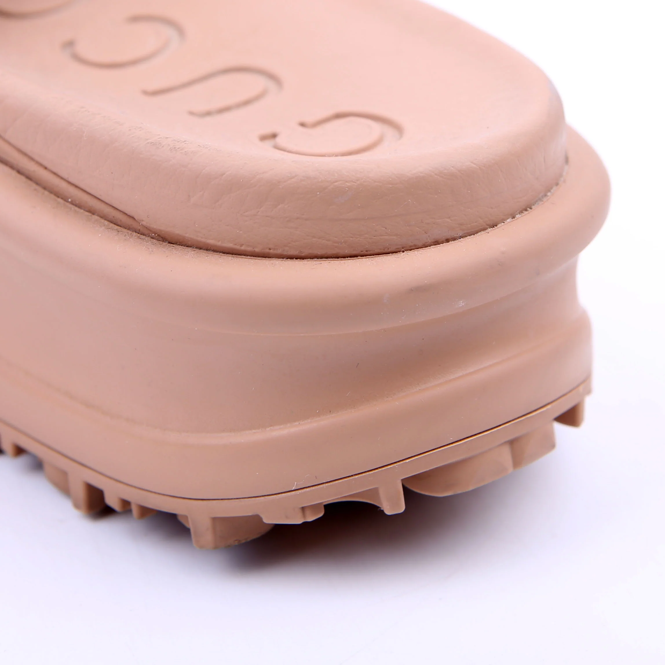 Interlocking GG Rubber Slides Size 36 Tan - Image 11