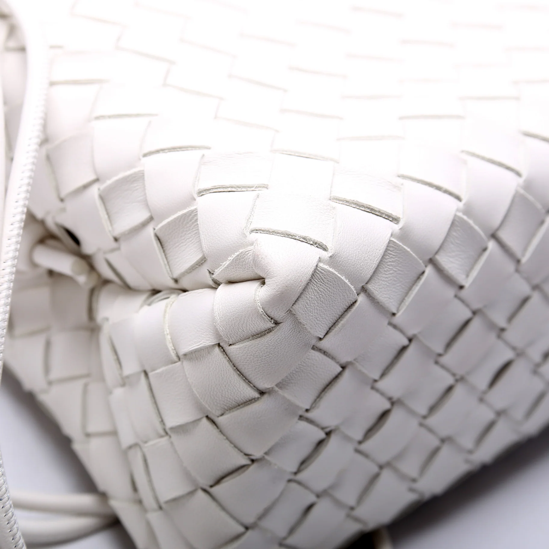 Intrecciato Medium Loop Camera Bag - Image 5