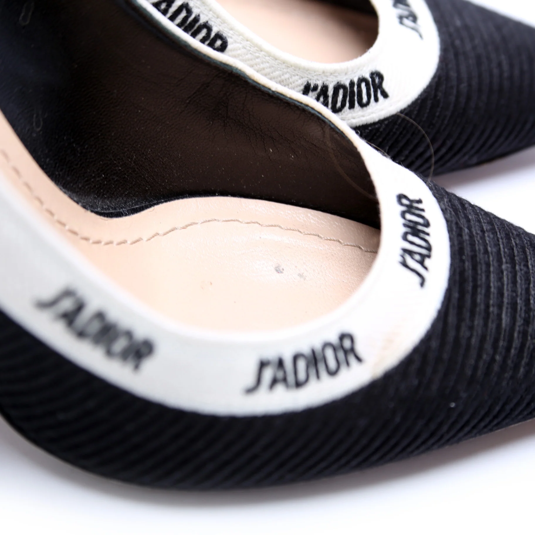 J'adior Pumps Size 39 - Image 4
