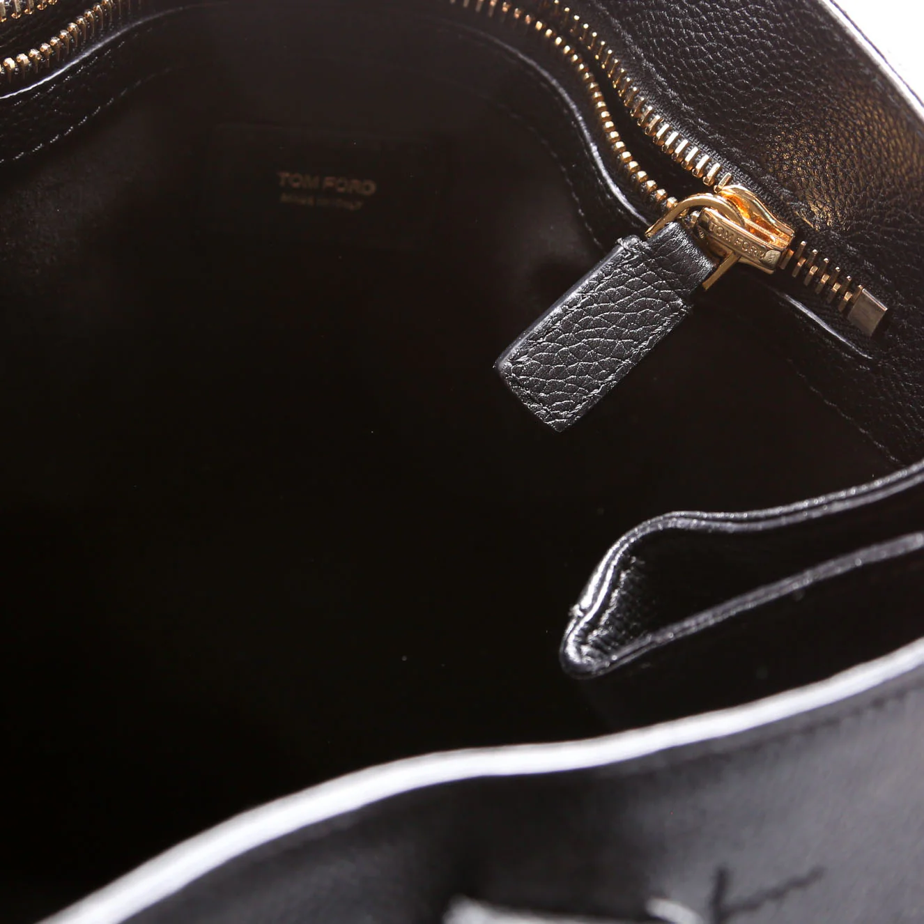 Jennifer Zip Tote Large Black - Image 9