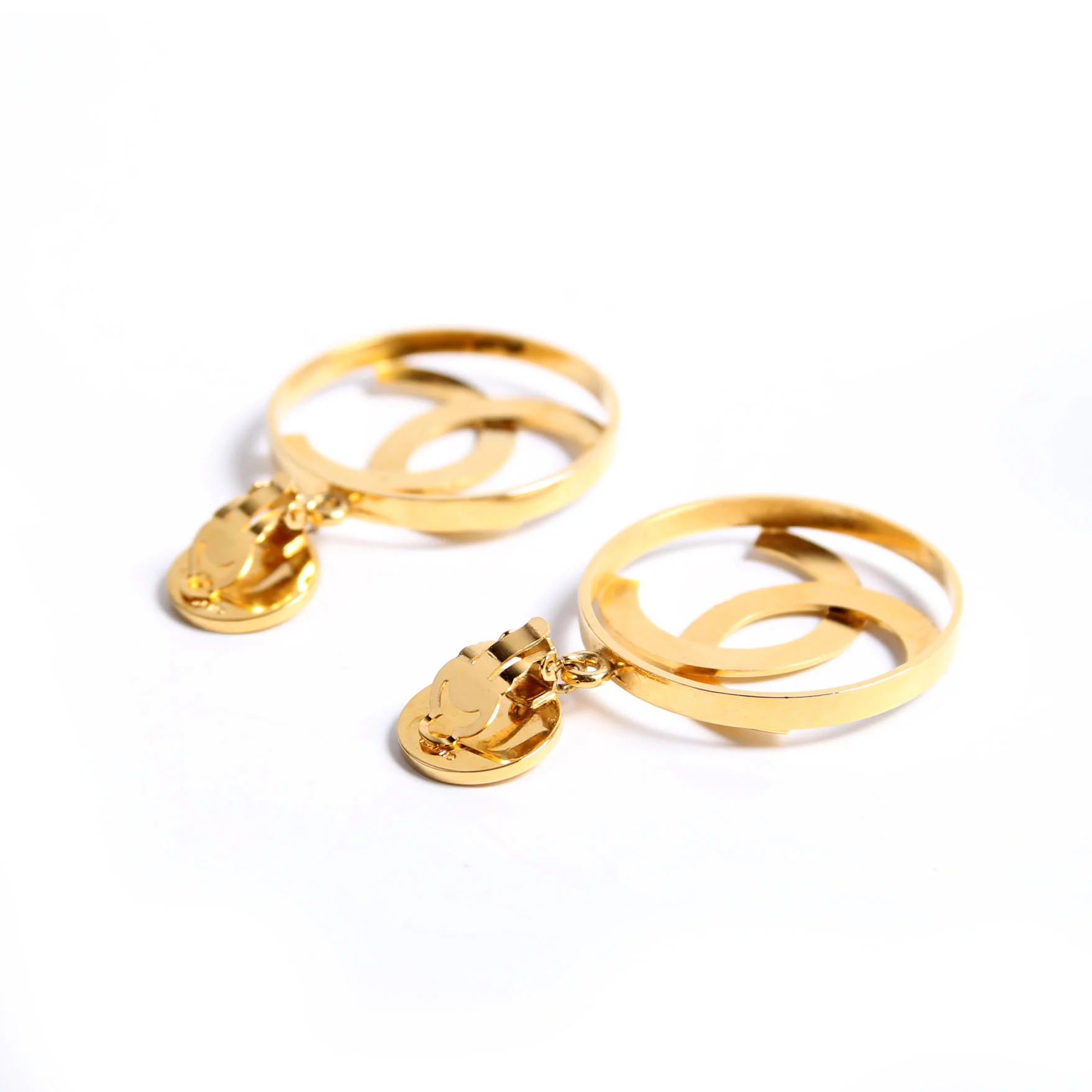 Jumbo CC Hoop Drop Earrings Clip-On Vintage Gold - Image 3