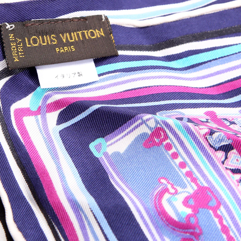Kaleidoscope Square Silk - Image 6