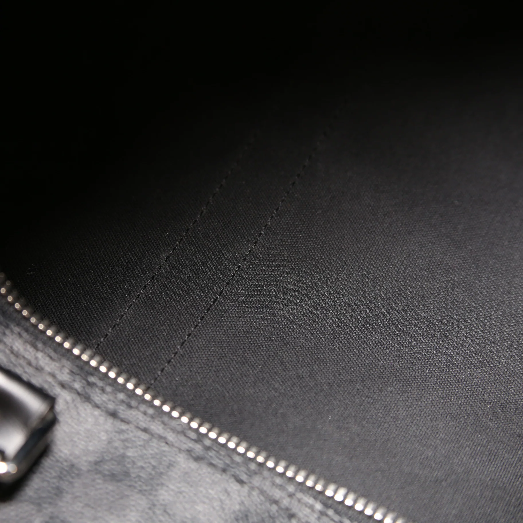 Keepall 55 Graphite with Strap - Image 11