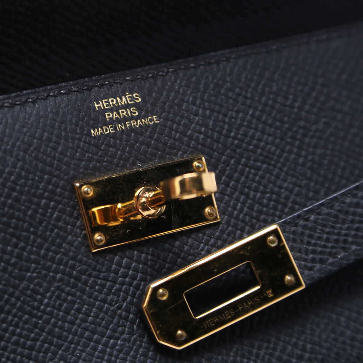 Kelly Medium Wallet Epsom Black - Image 9