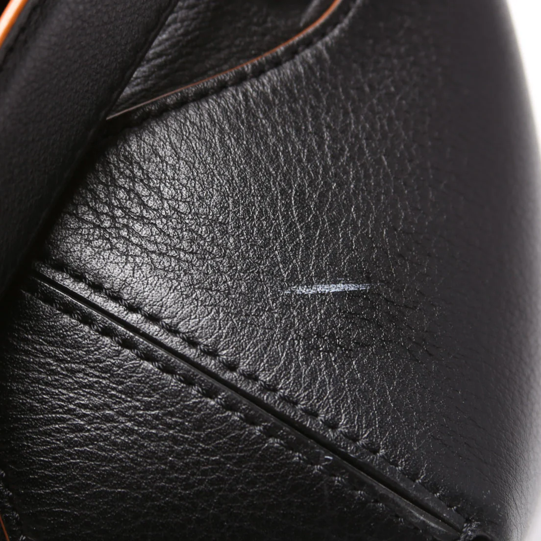 Klara Hobo Leather Medium Black - Image 6