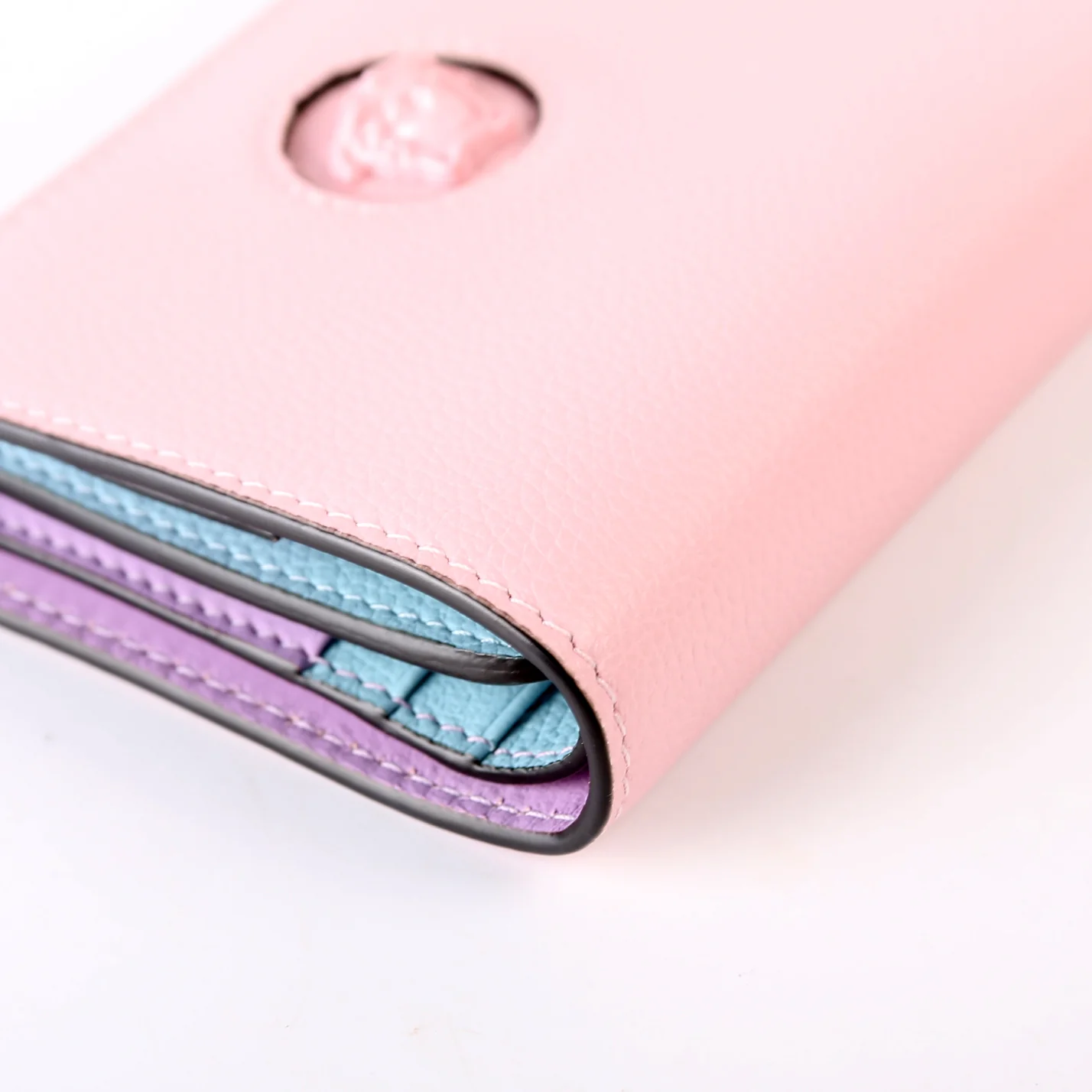 La Medusa Leather Bifold Wallet - Image 6