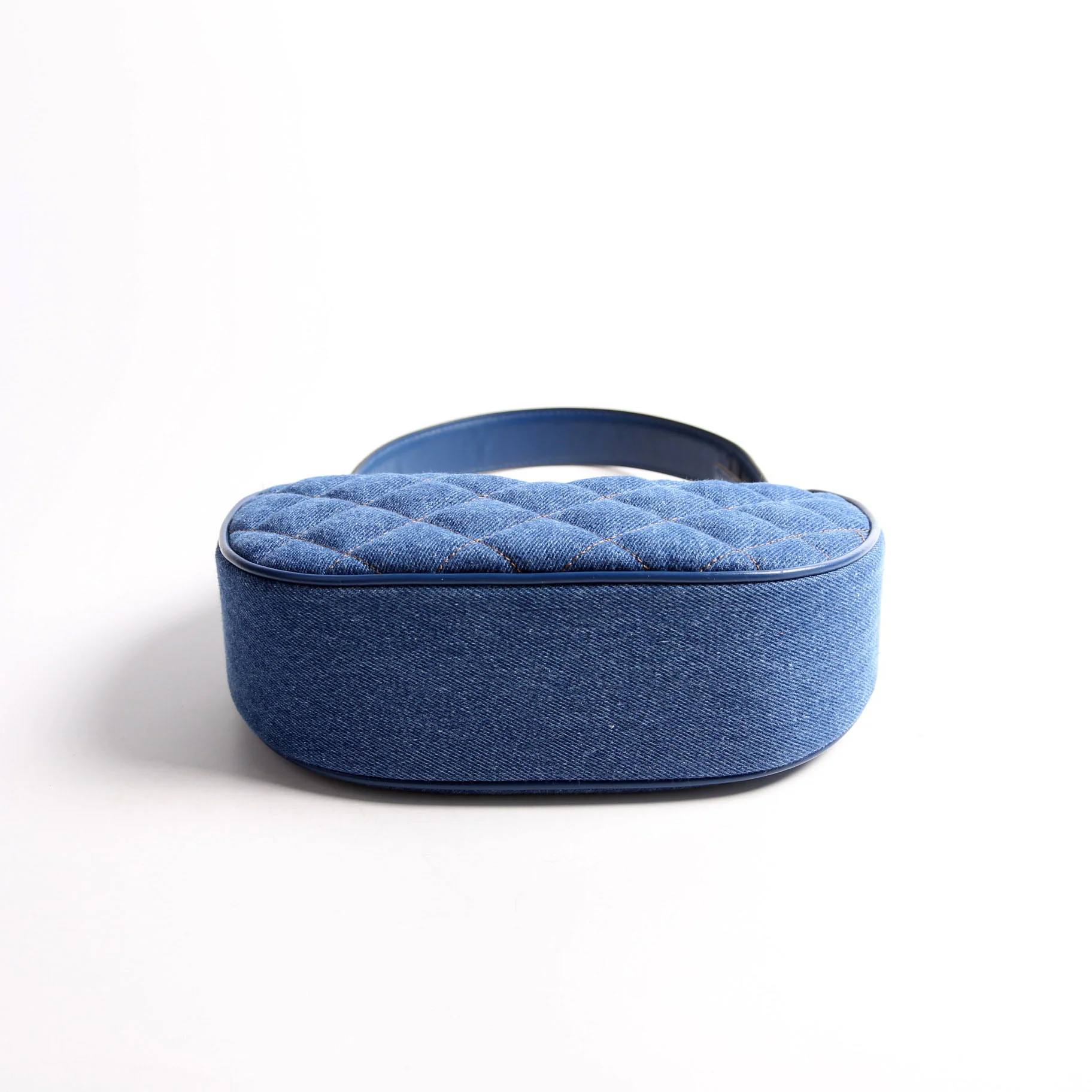 La Medusa Quilted Half Moon 2-Way Blue - Image 3