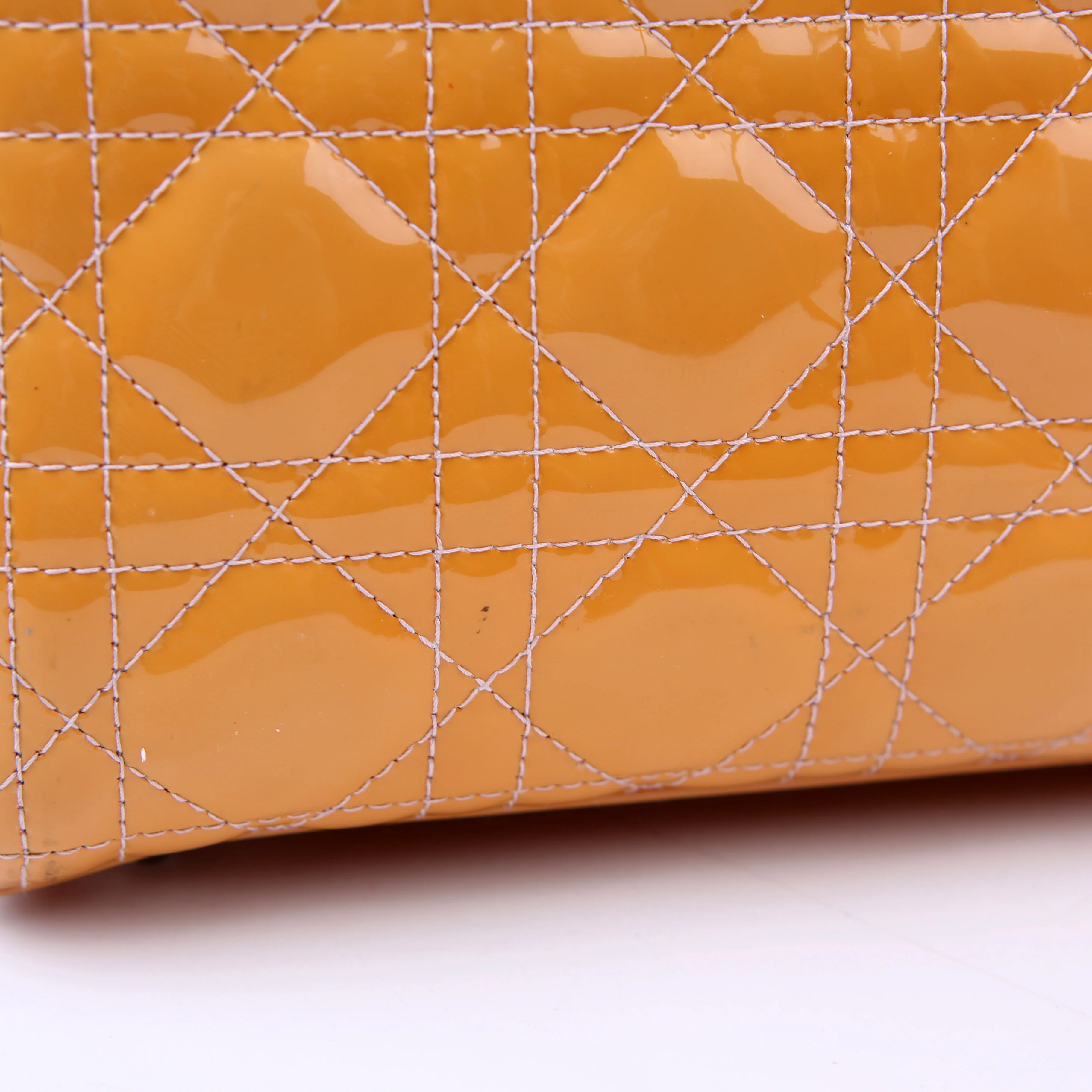Lady Dior Large Cannage Patent Yellow - Image 11