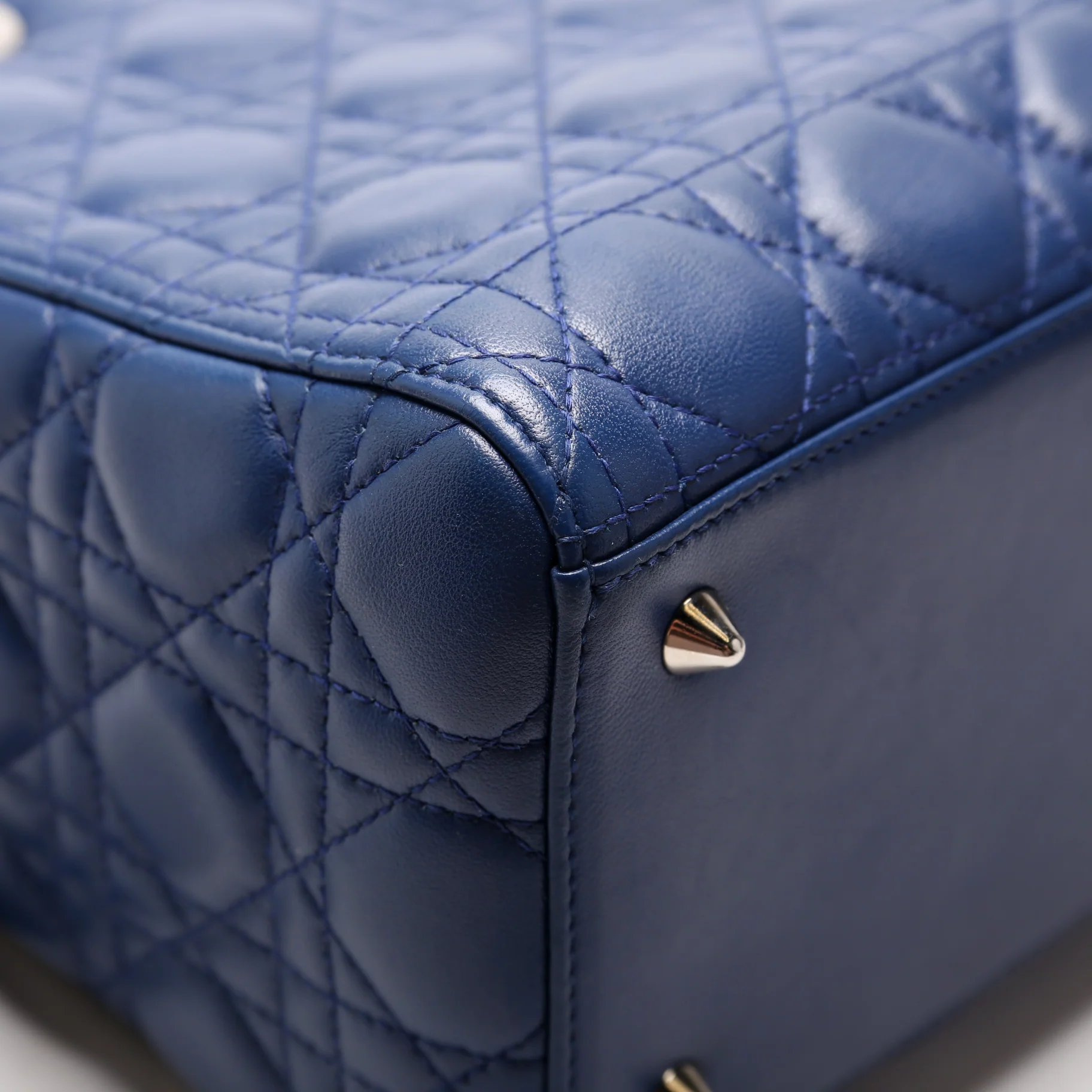 Lady Dior Medium Lambskin Blue - Image 5