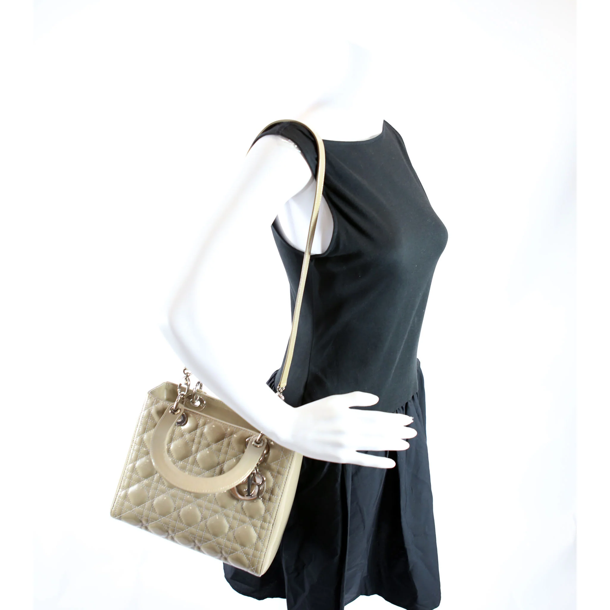 Lady Dior Medium Patent Taupe - Image 9