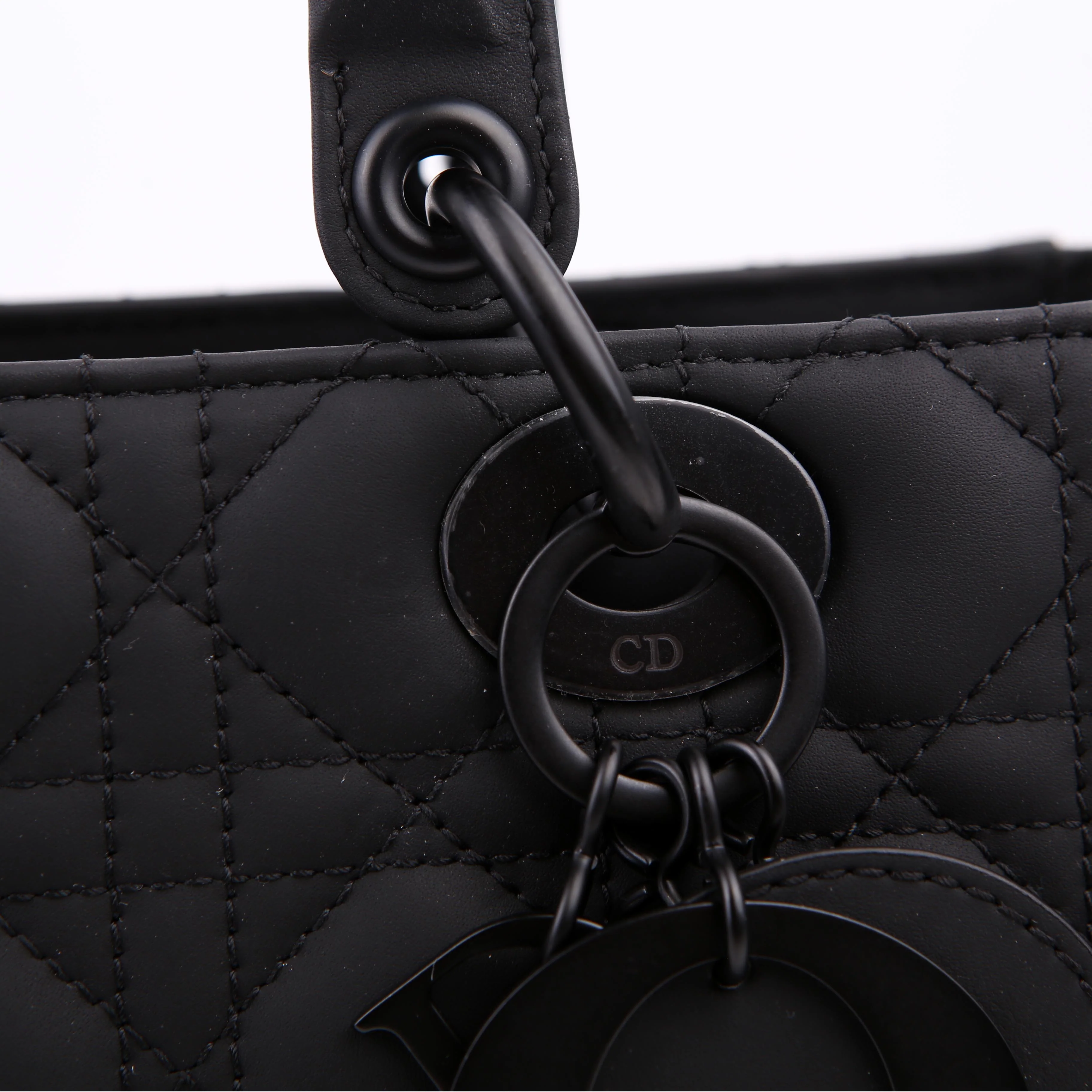 Lady Dior Medium Ultra Matte Black - Image 9