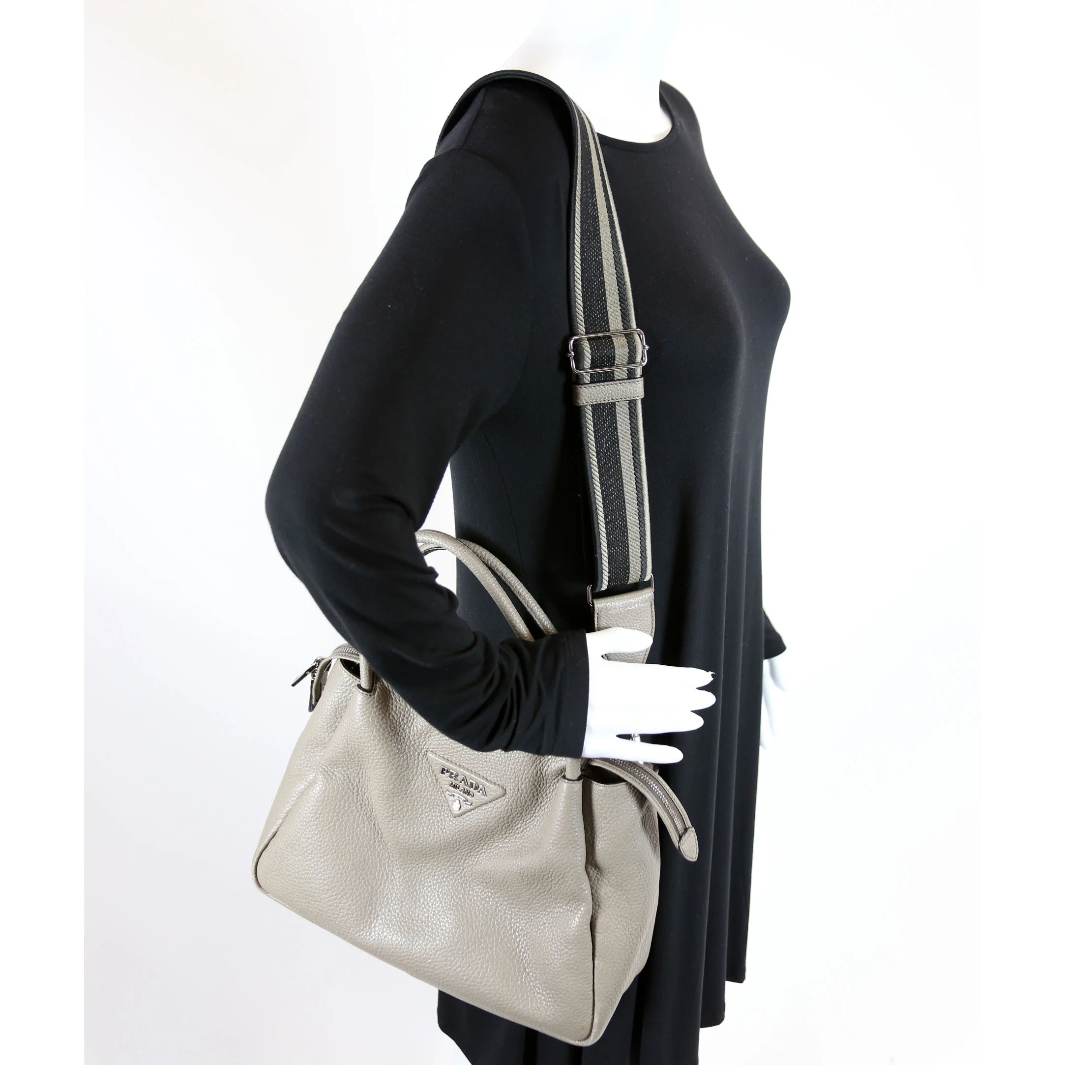 Large Leather Handbag 1BC170Grey - Image 10