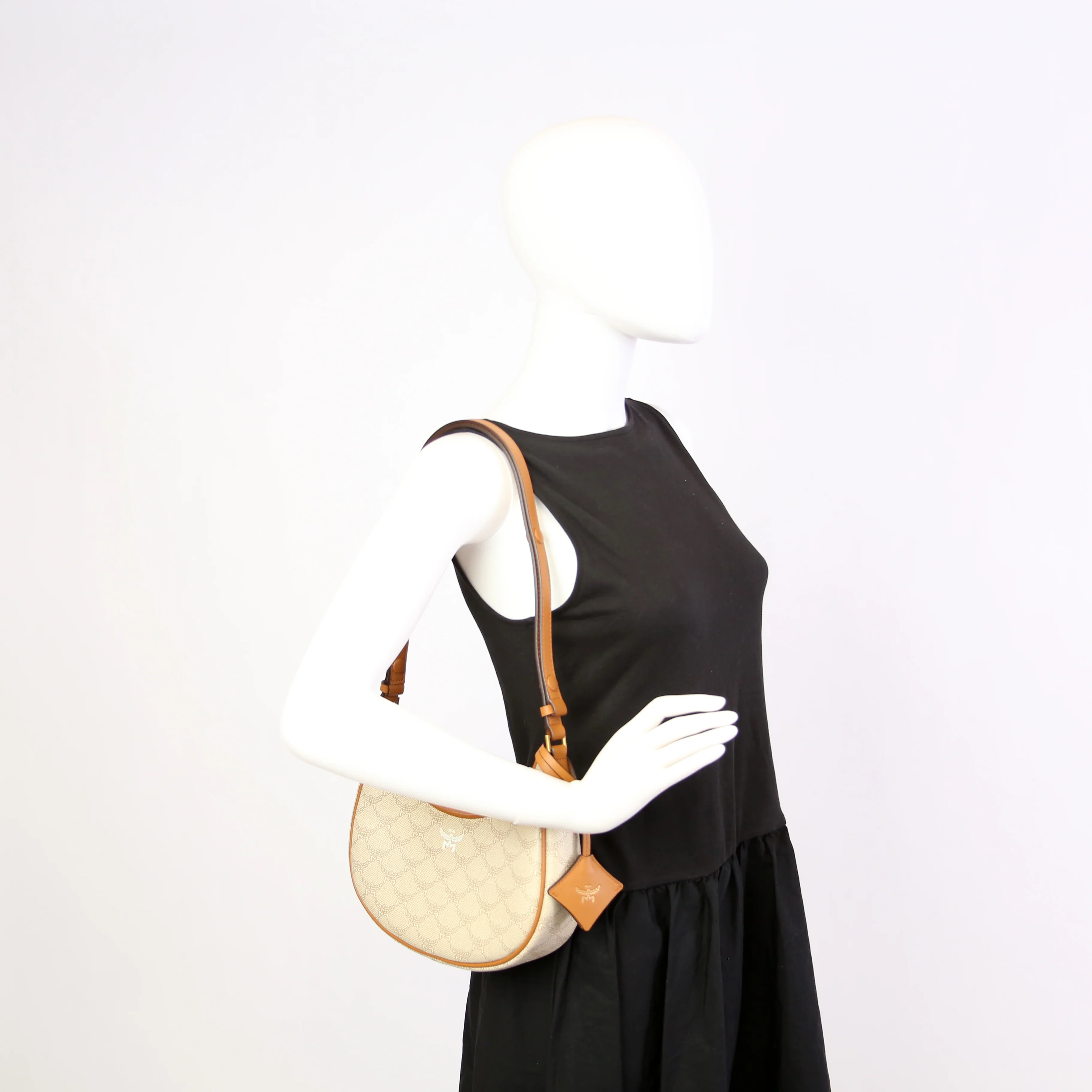 Lauretos Himmel Moon Shoulder Bag - Image 12