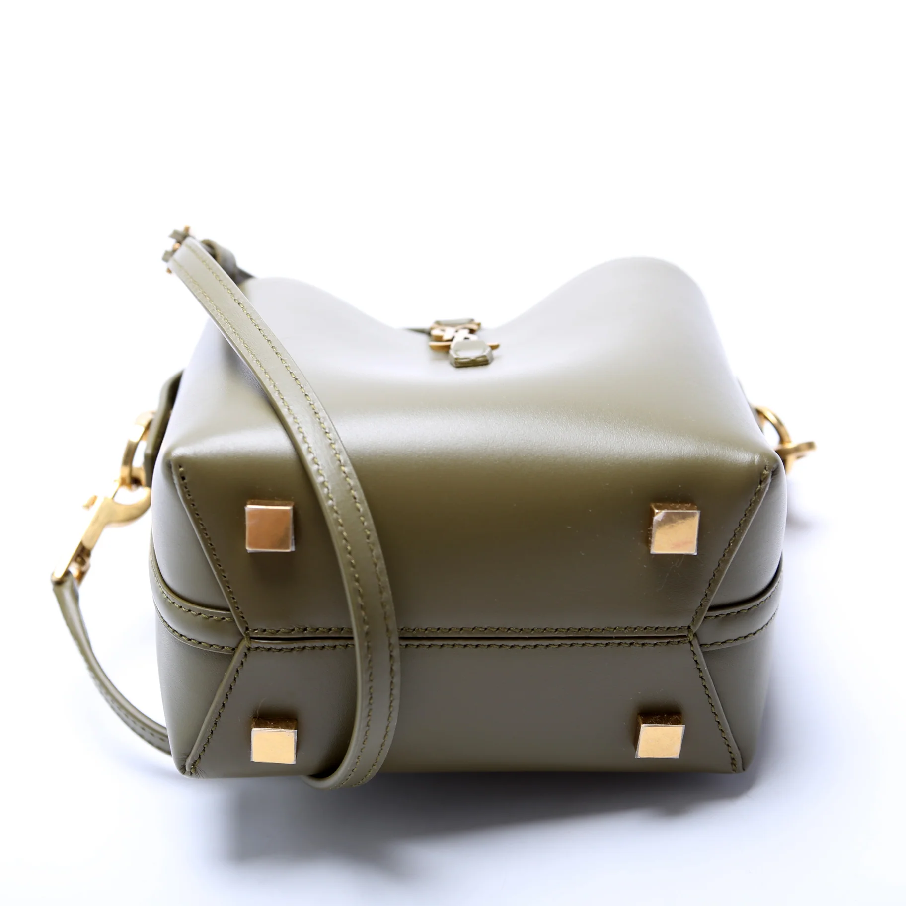 Le 37 Mini Bucket - Image 4