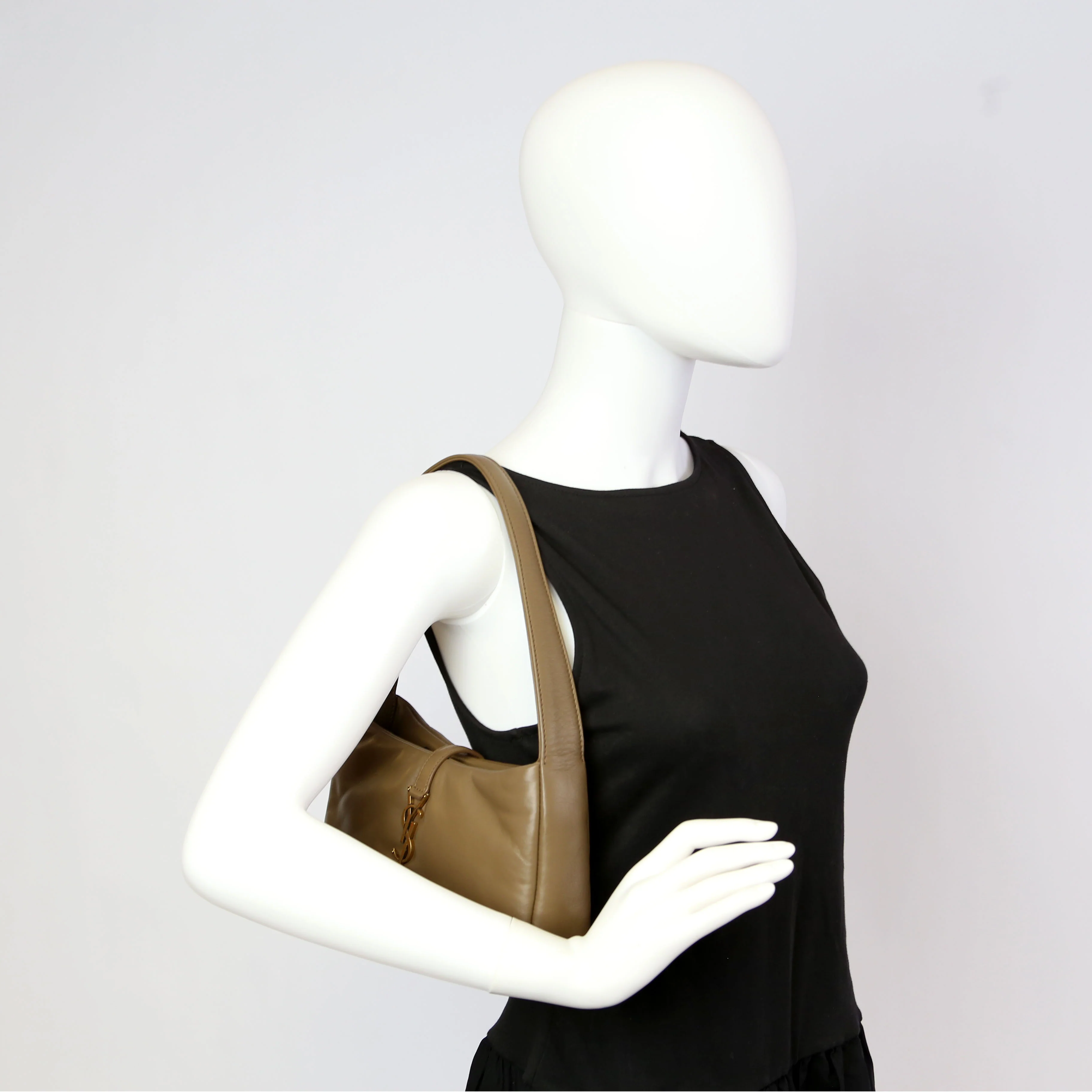 Le 5 A 7 Hobo Padded Lambskin Olive - Image 12