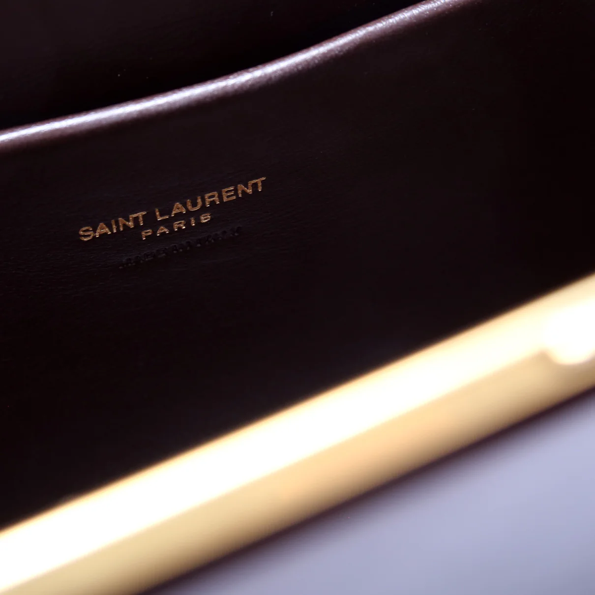 Le Anne-Marie Patent Leather Shoulder Bag - Image 9