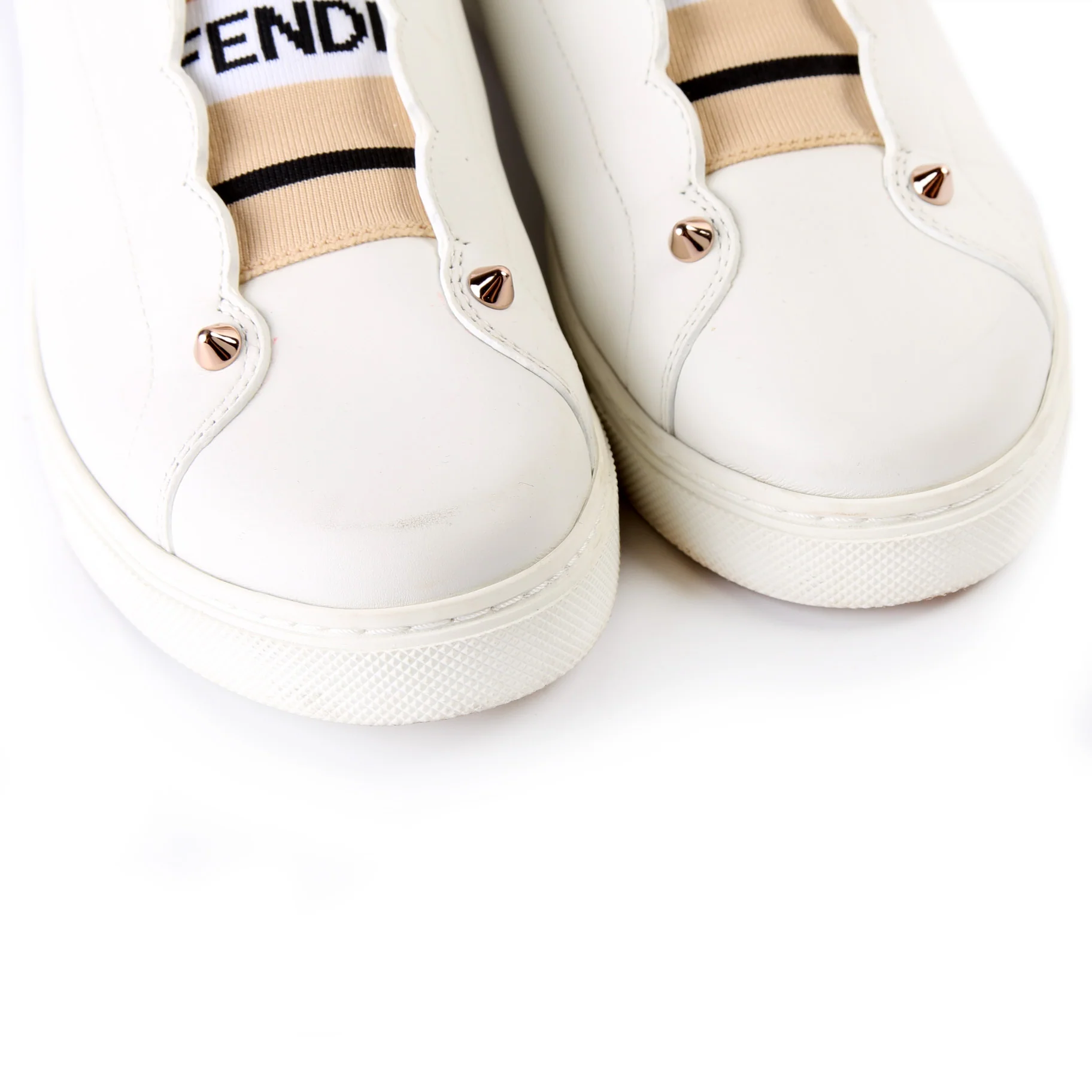 Leather Logo Sneakers Size 37.5 - Image 9