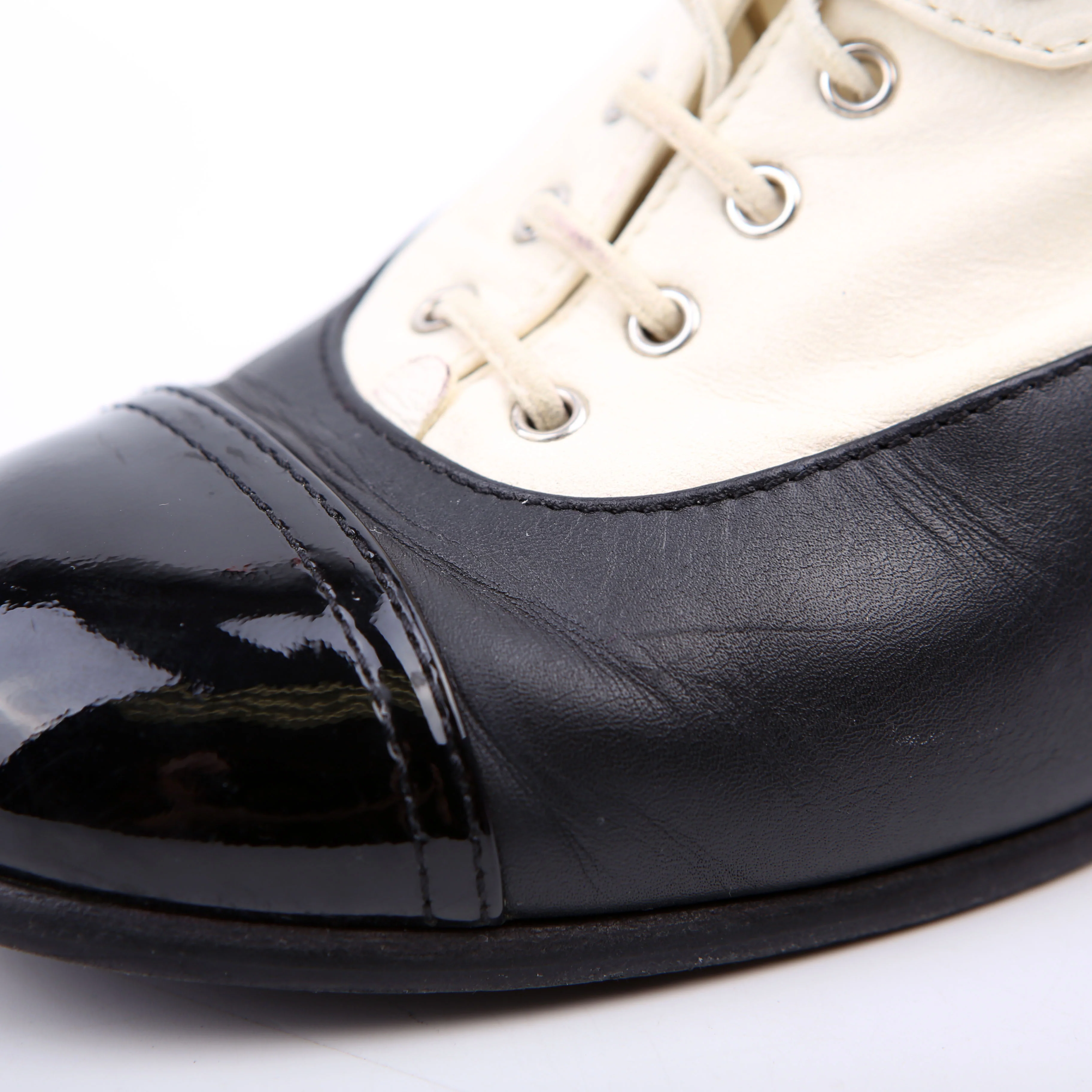 Leather Oxfords Size 38.5 - Image 10