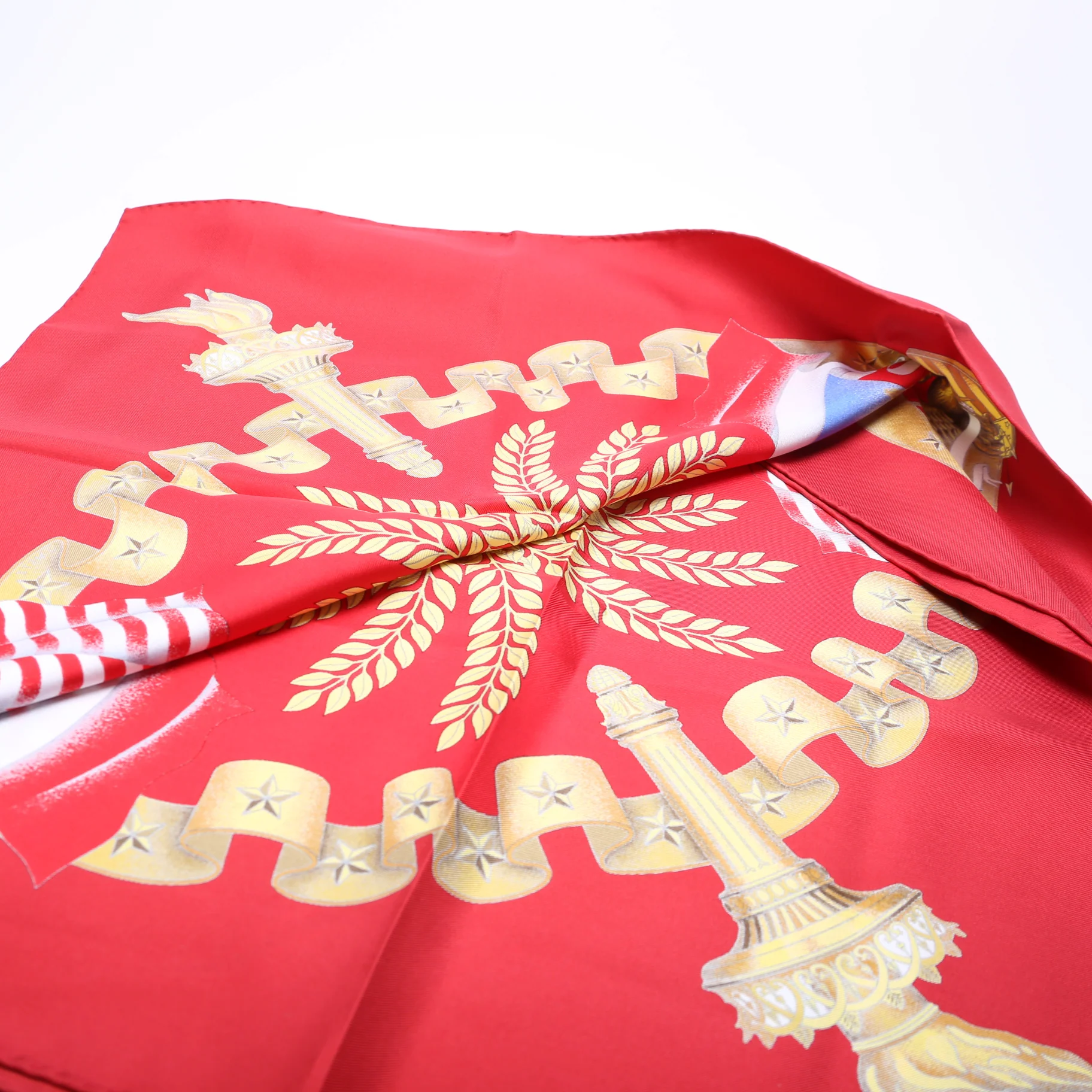 Liberty Silk Scarf 90CM - Image 5