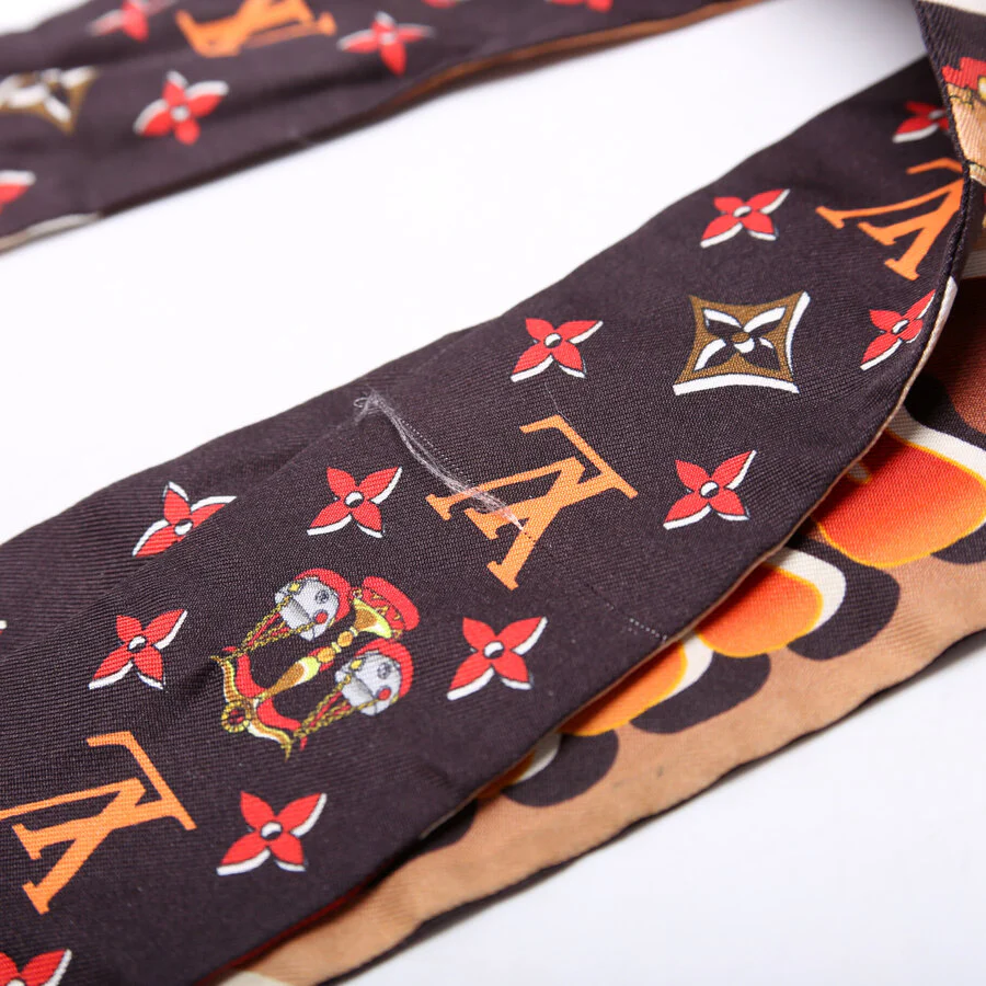 Libra Silk BB Bandeau Scarf - Image 3