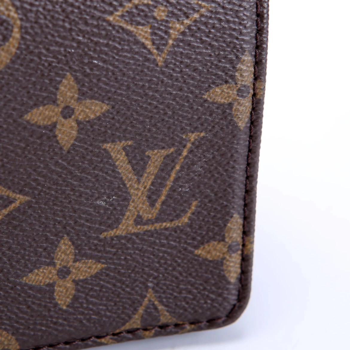 Lily Wallet On Chain Monogram - Image 5