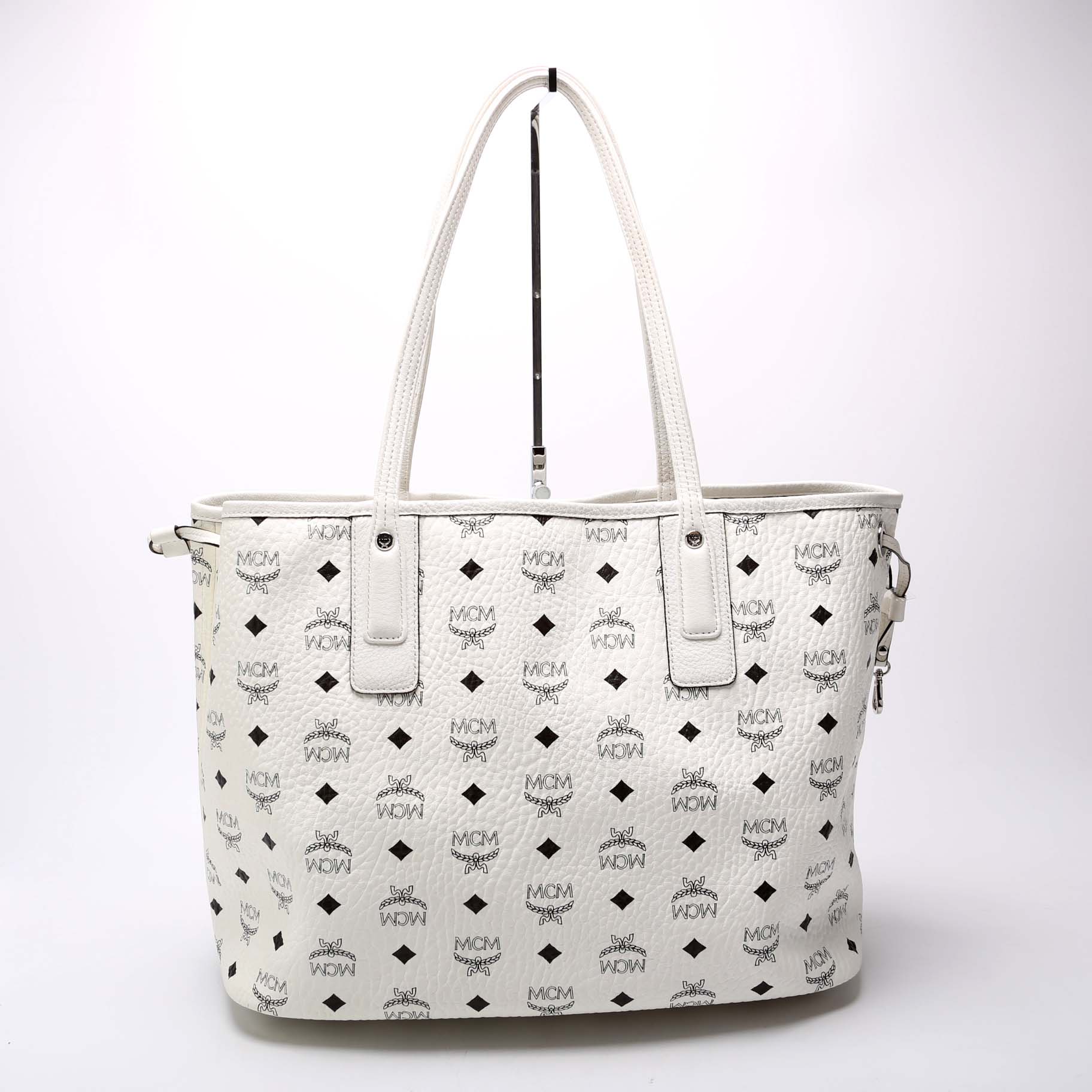 Liz Tote Reversible W/Pouch Medium - Image 3