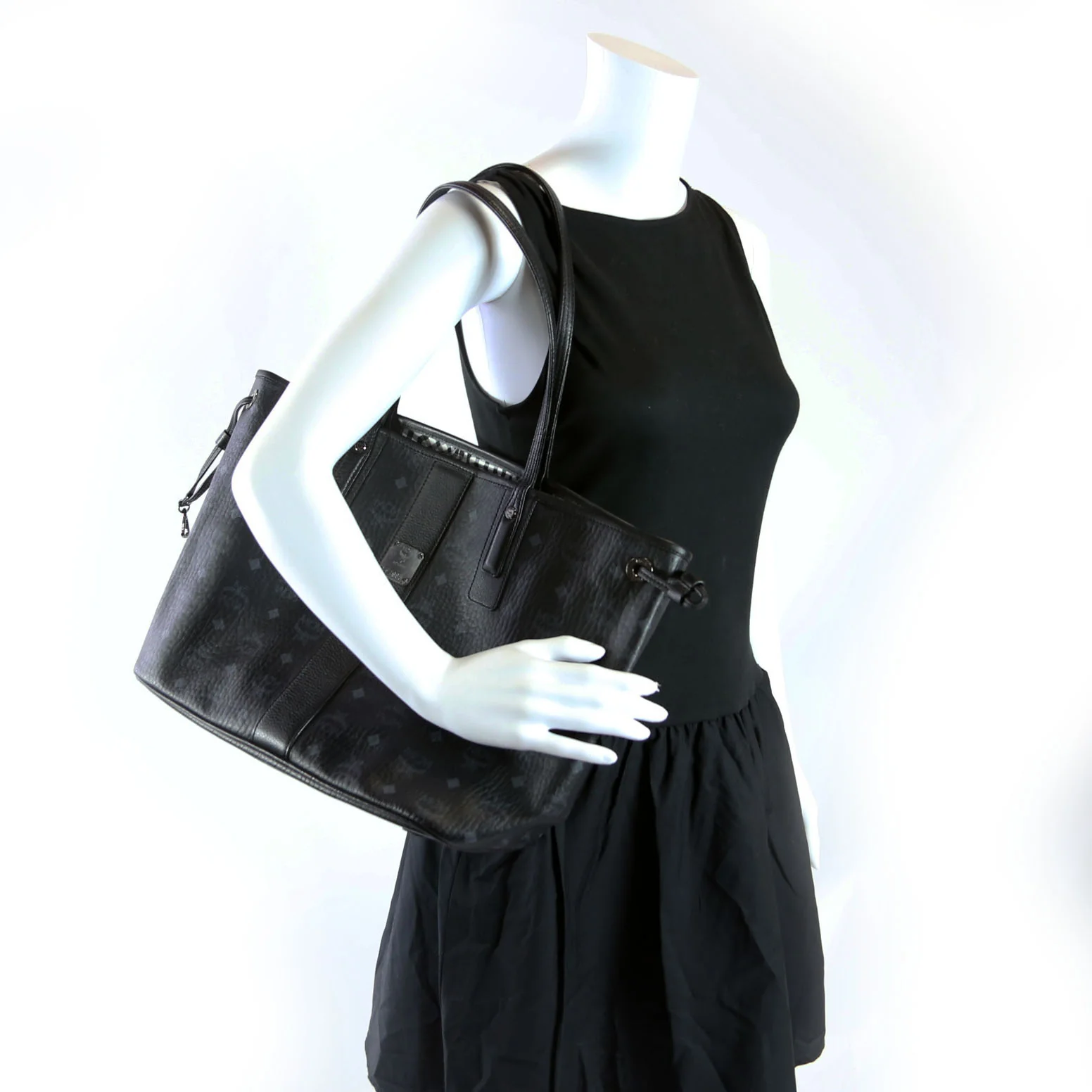 Liz Tote Reversible With Out Pouch Medium Black - Image 15