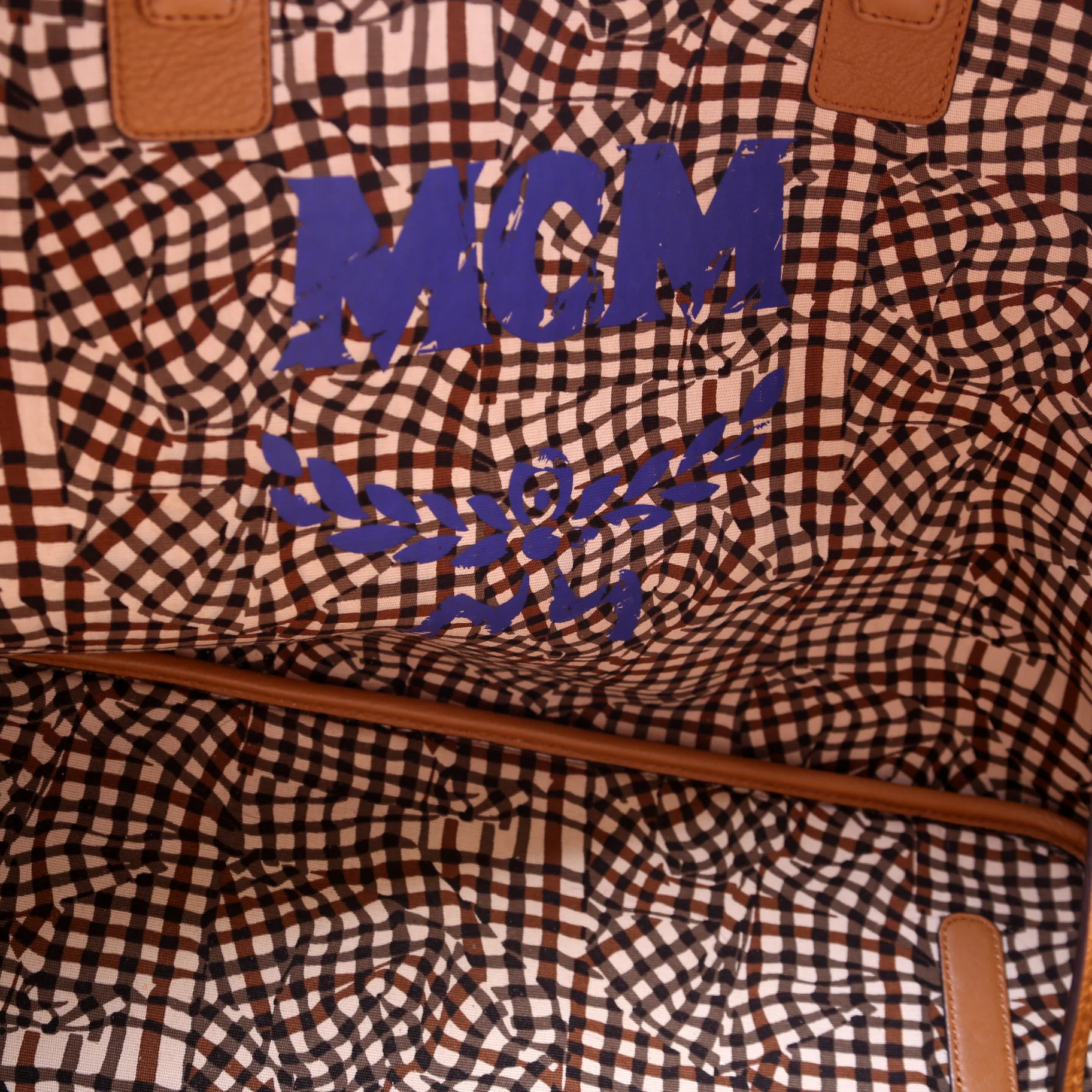 Liz Tote W/Out Pouch Large - Image 7