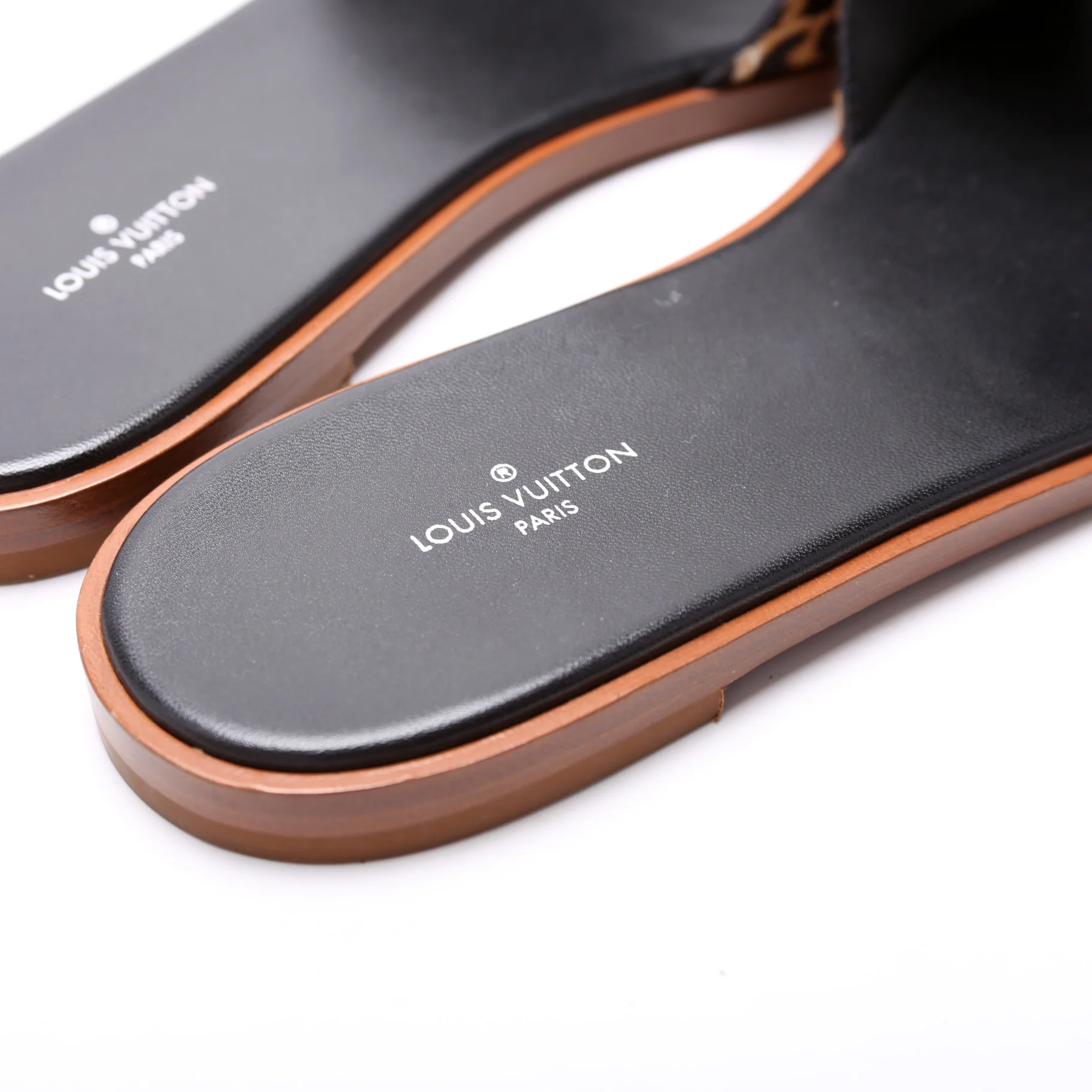 Lock It Flat Mules Size 39 - Image 5