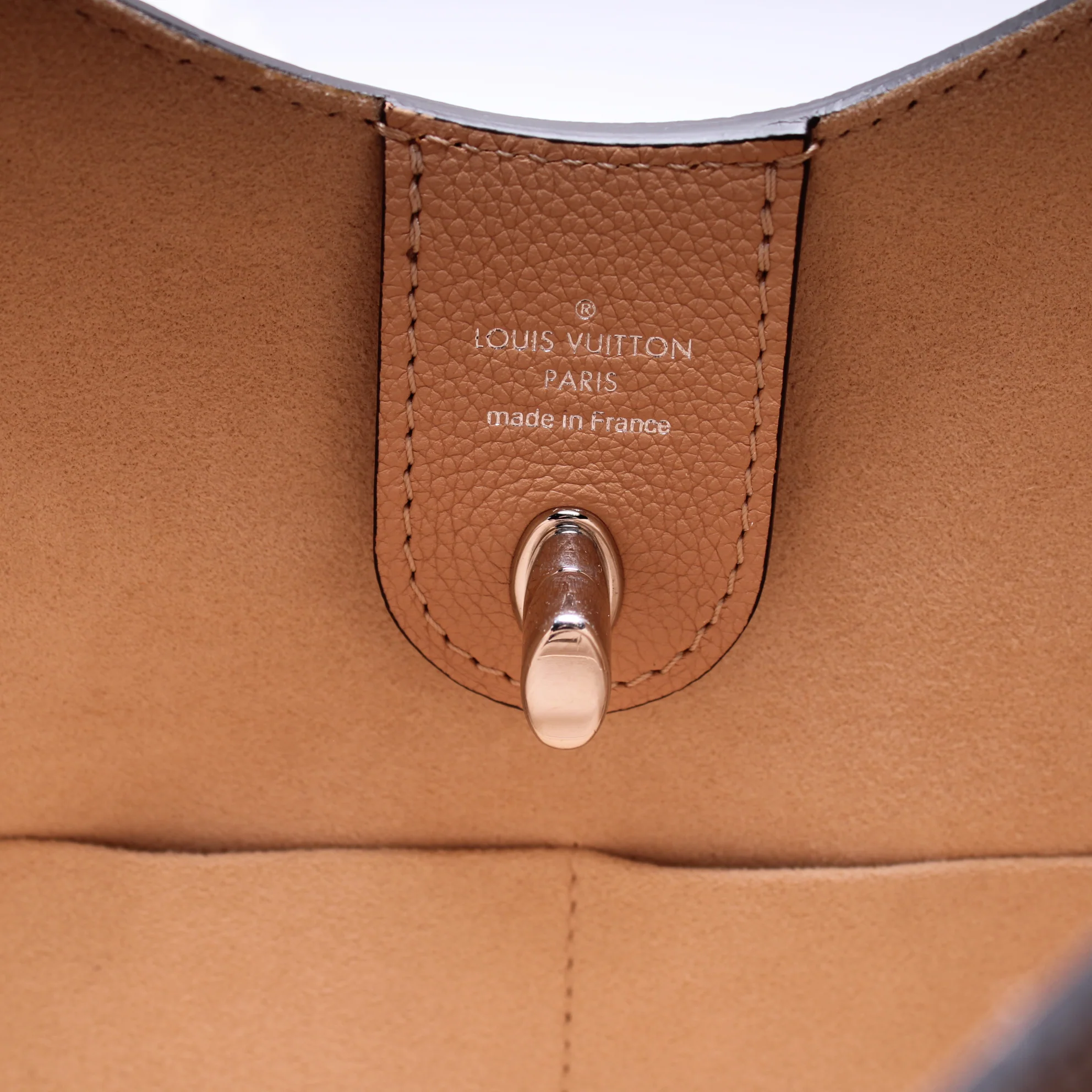 Lockme Calfskin Hobo - Image 10