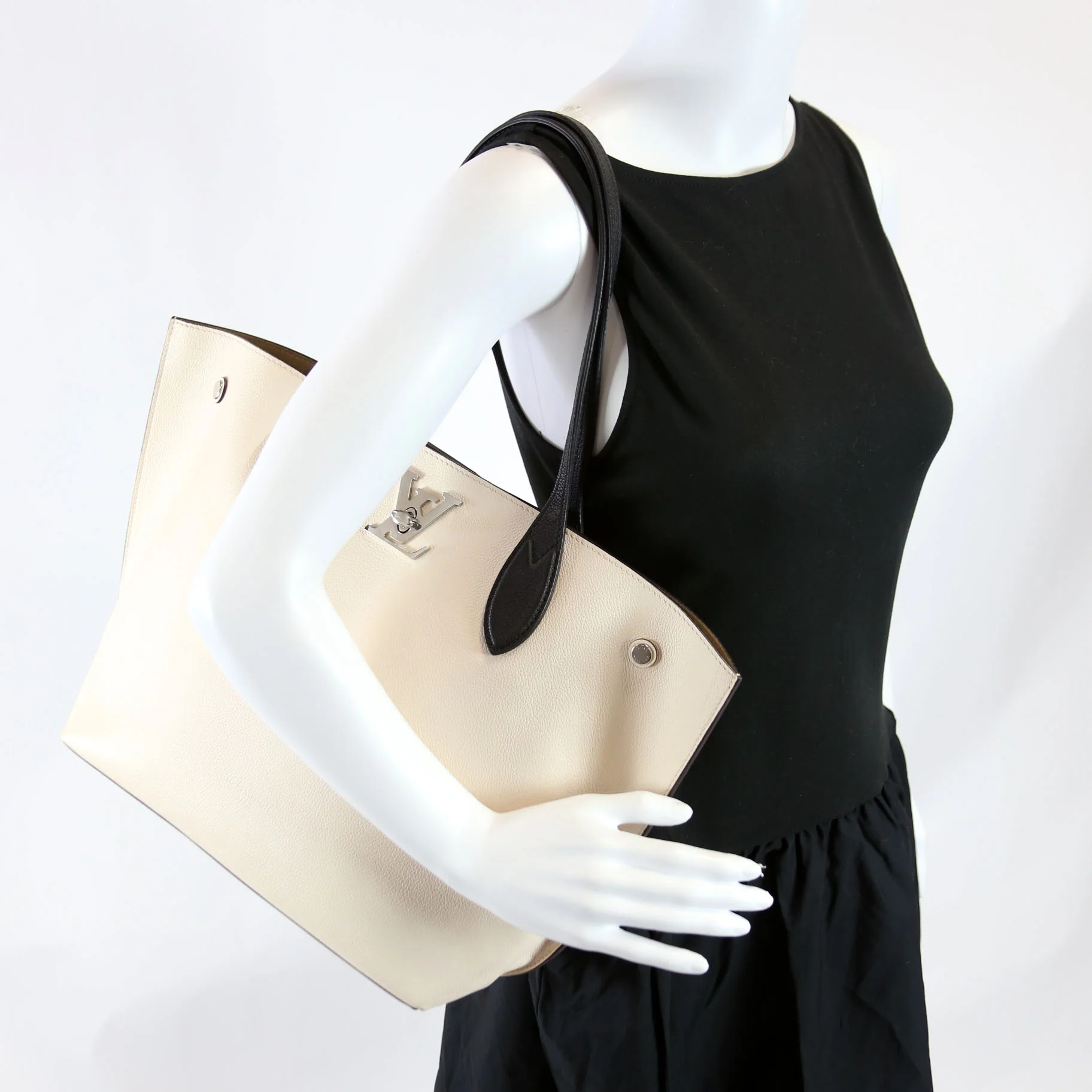 Lockme Go Tote Cream/Black - Image 14