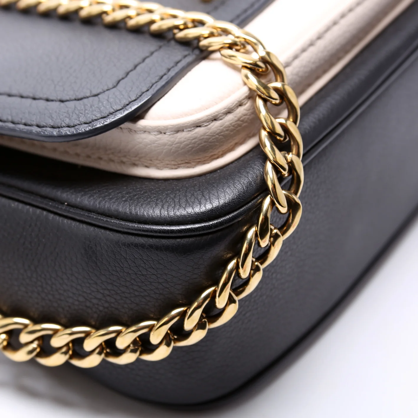 Lockme Tender Supple Calfskin - Image 5