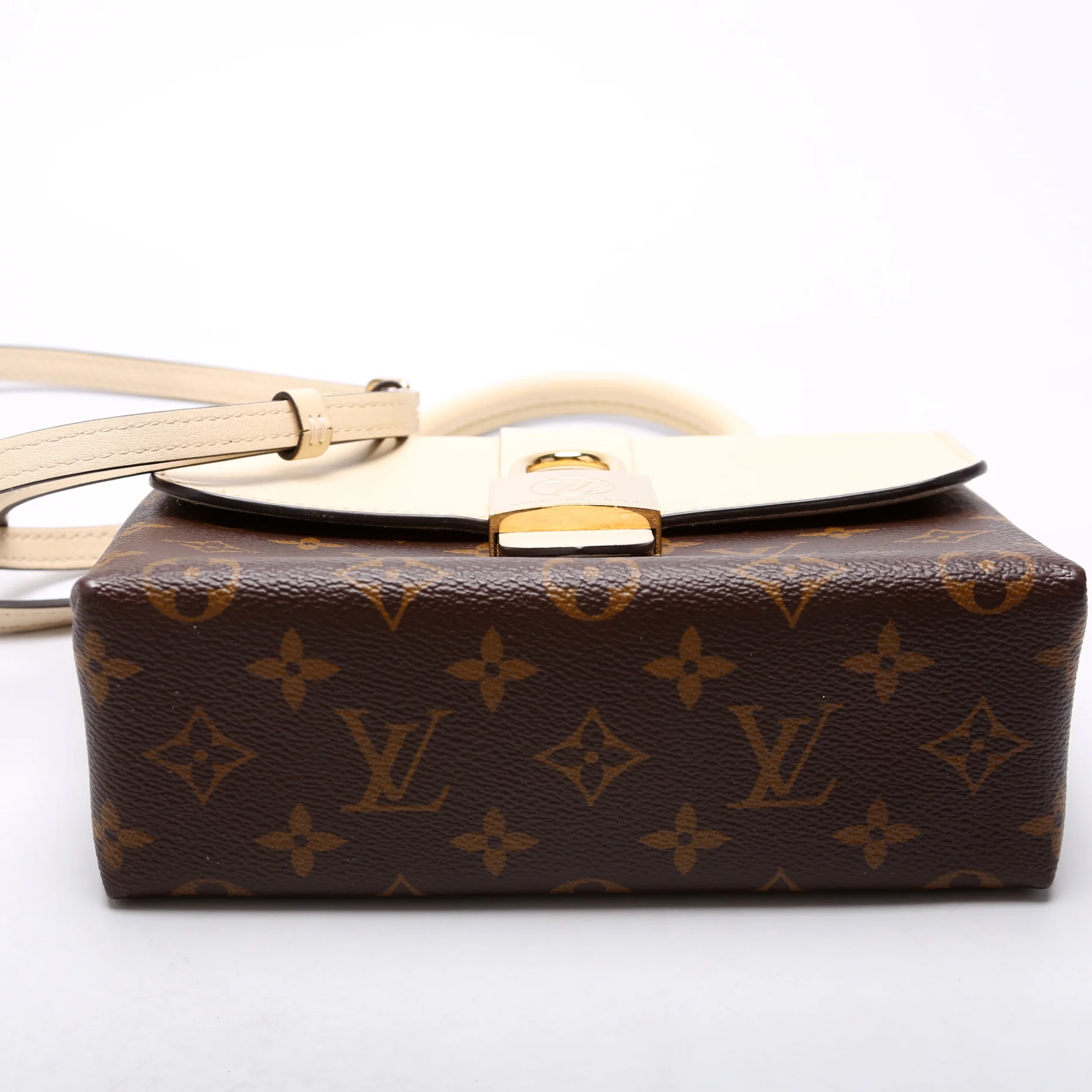Locky BB Monogram Cream - Image 4