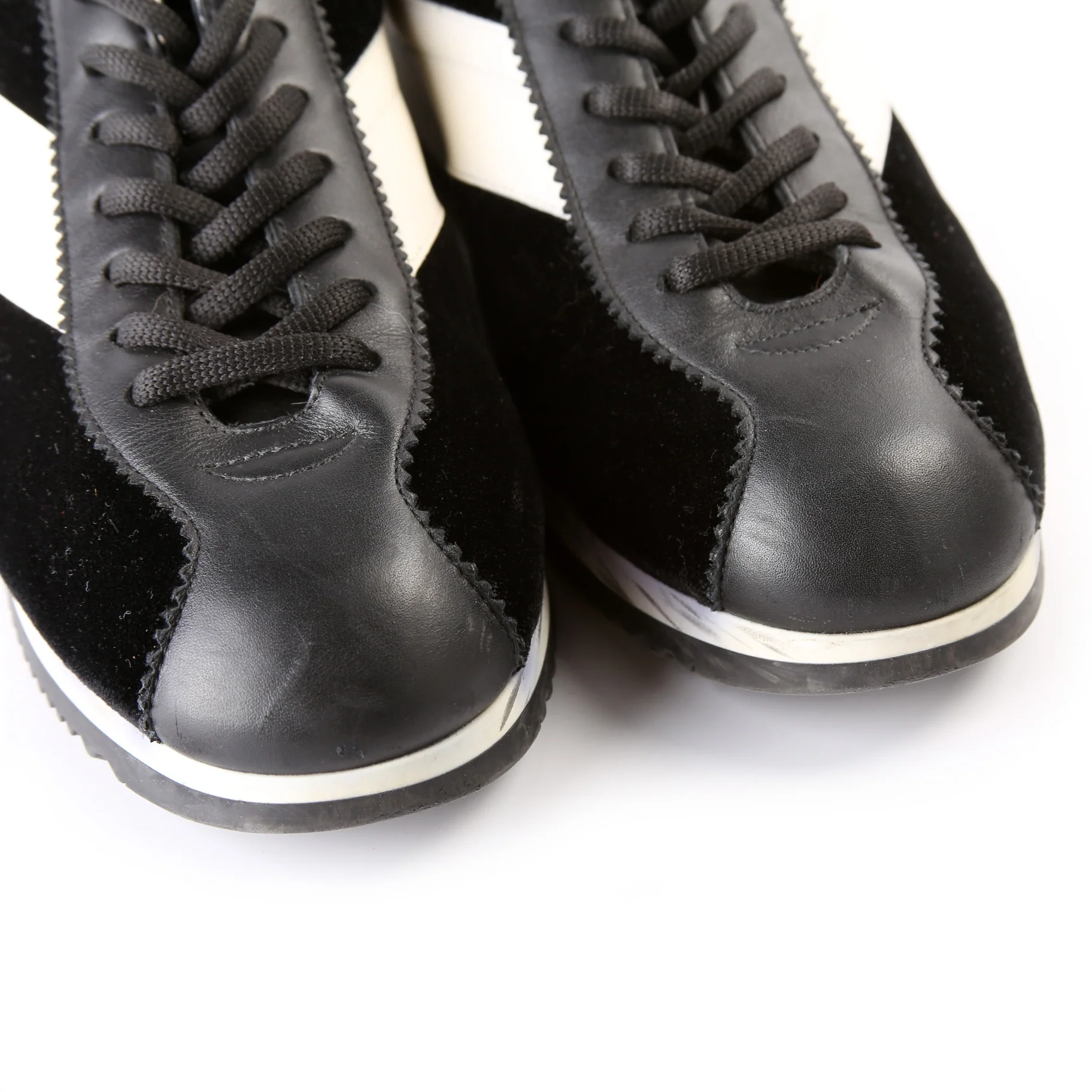 Logo Leather Sneakers Size 40 - Image 9