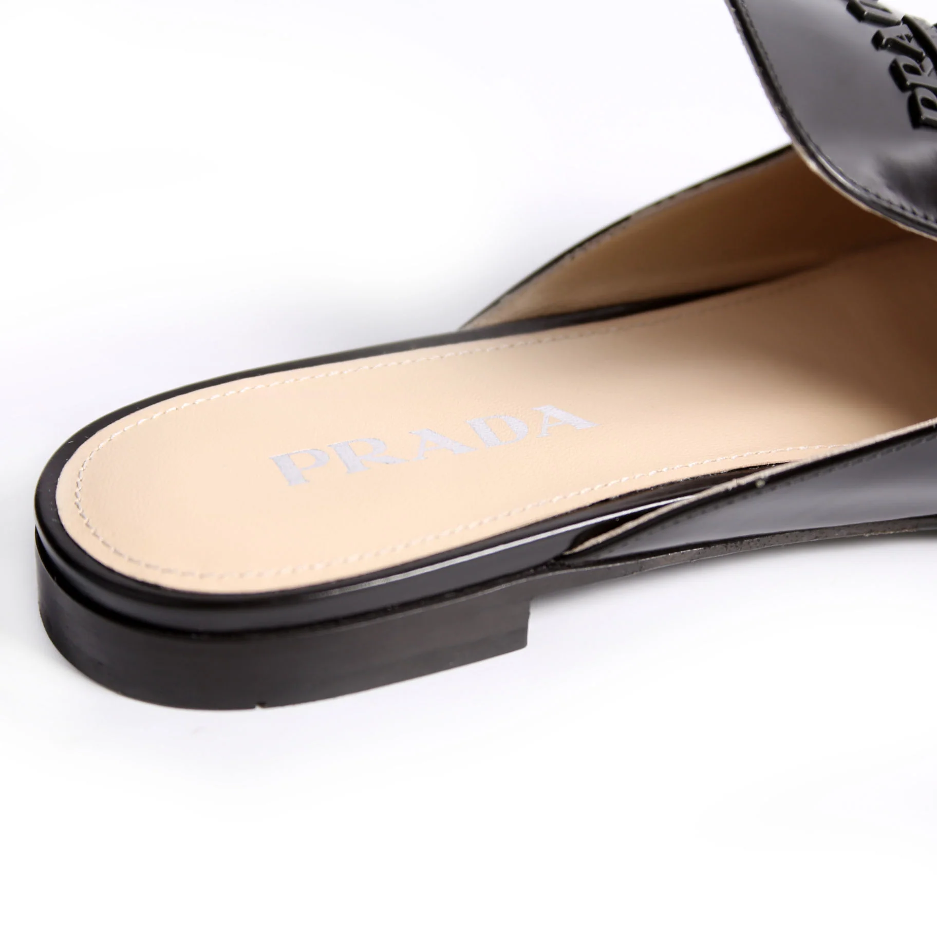 Logo Pointed Toe Mules Size 40 Black - Image 8