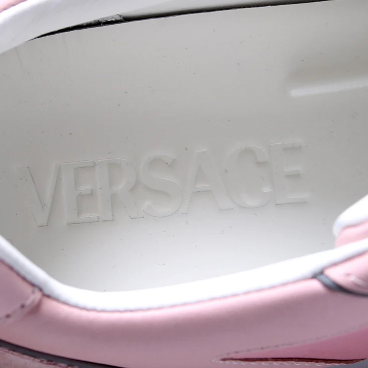 Logo Sneakers Size 39.5 - Image 5