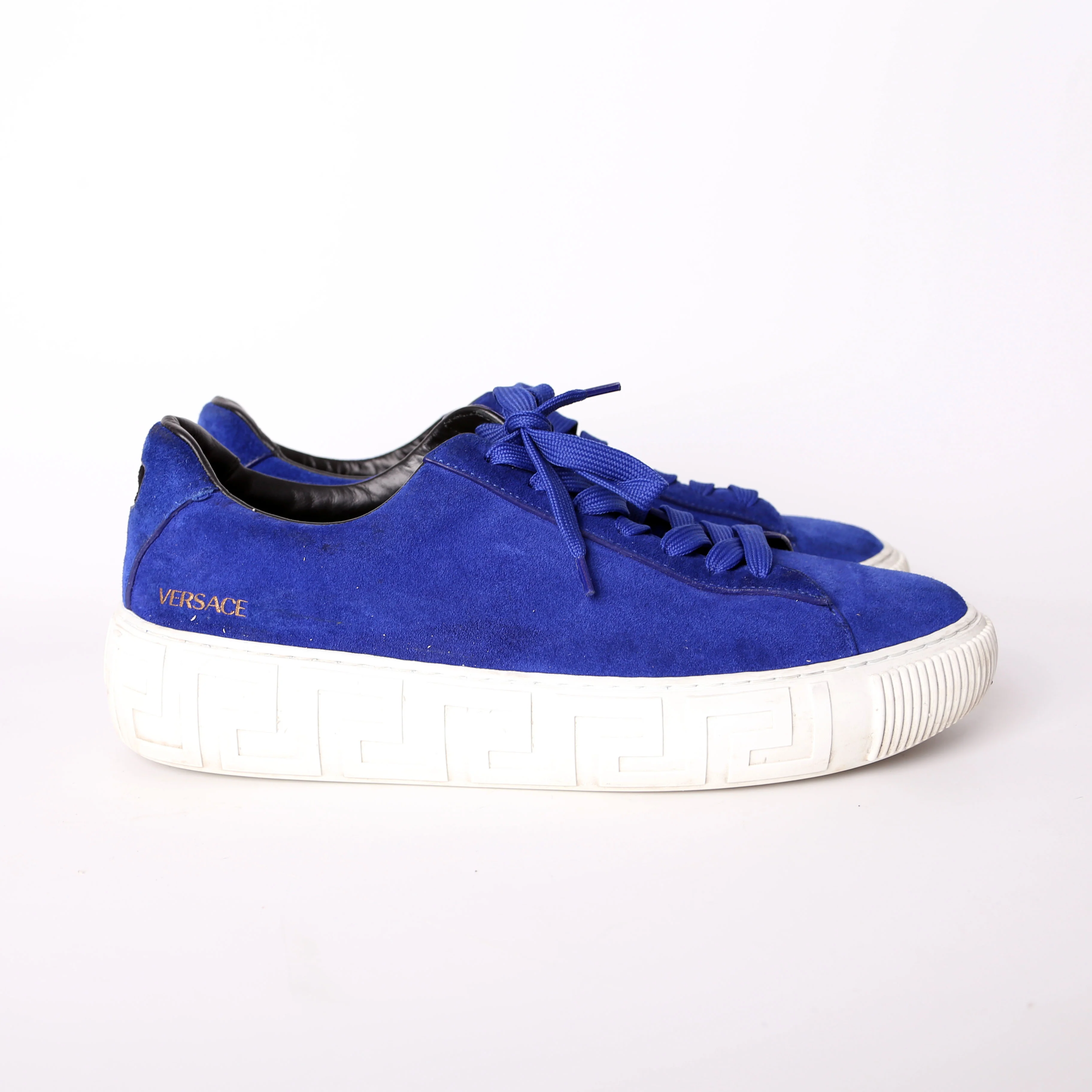 Logo Sneakers Size 42.5 - Image 3