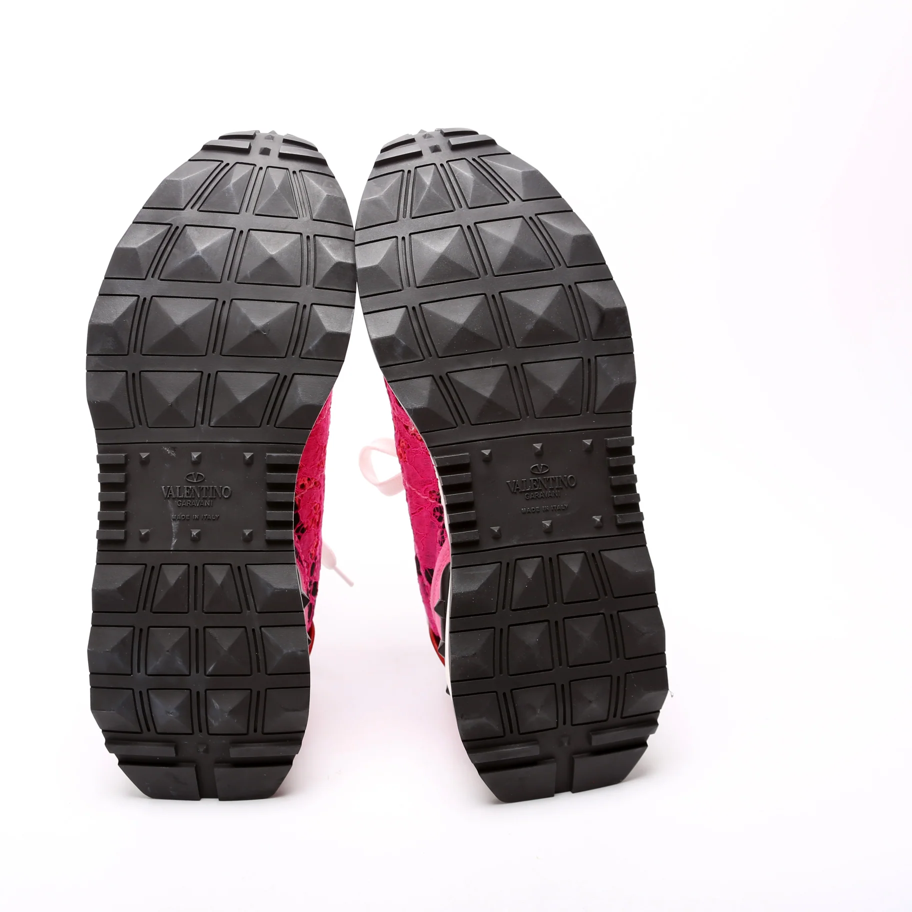 Logo Sneakers Size 39 - Image 7