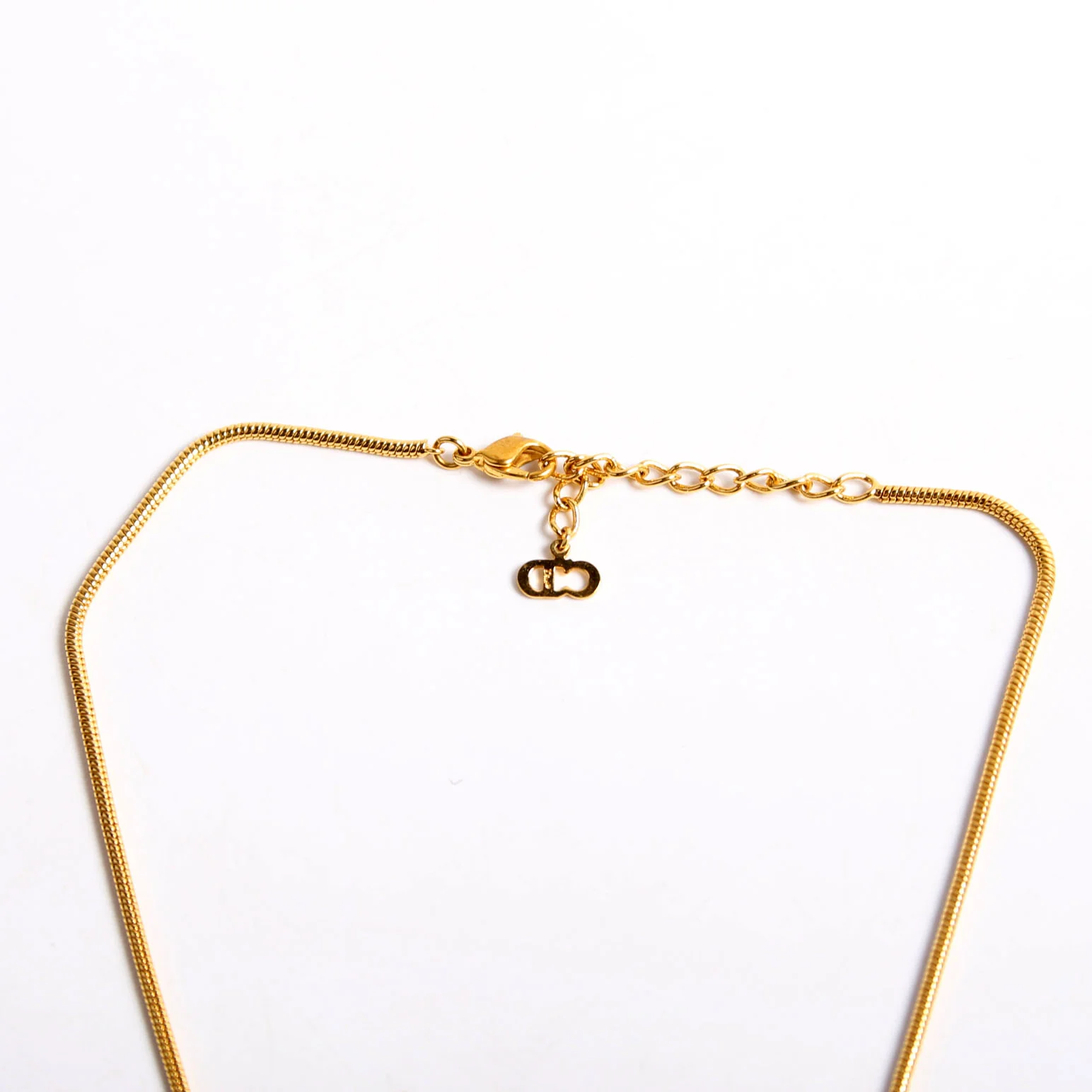 Logo Spellout Vintage Necklace Gold - Image 3