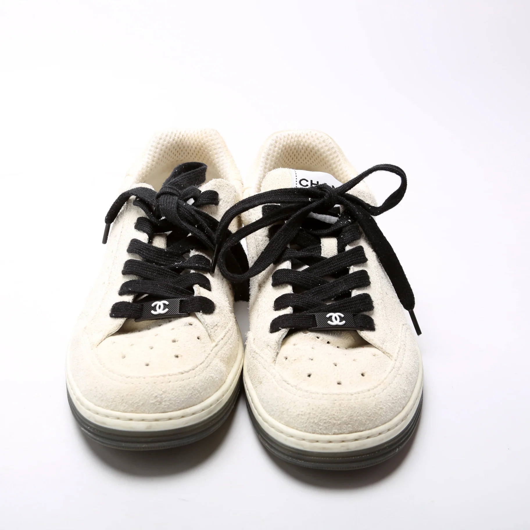 Logo Suede Sneakers Size 36.5 - Image 2