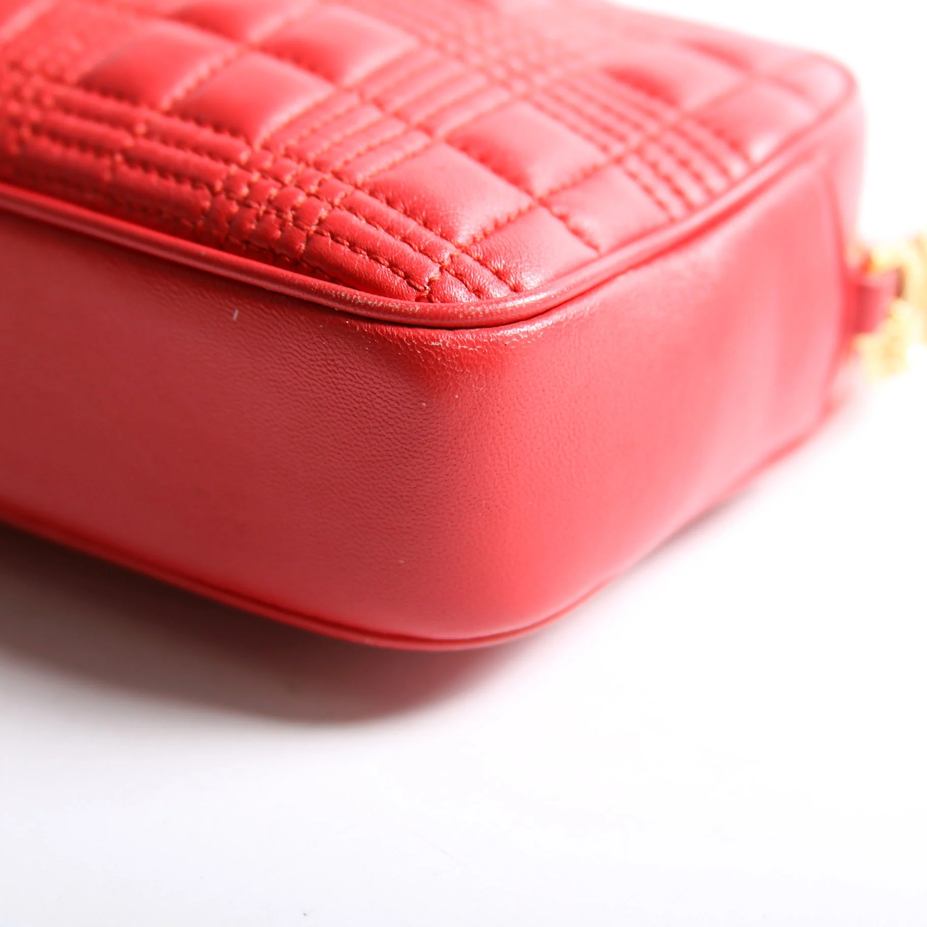 Lola Small Camera Bag Quilted Leather Red - Image 7