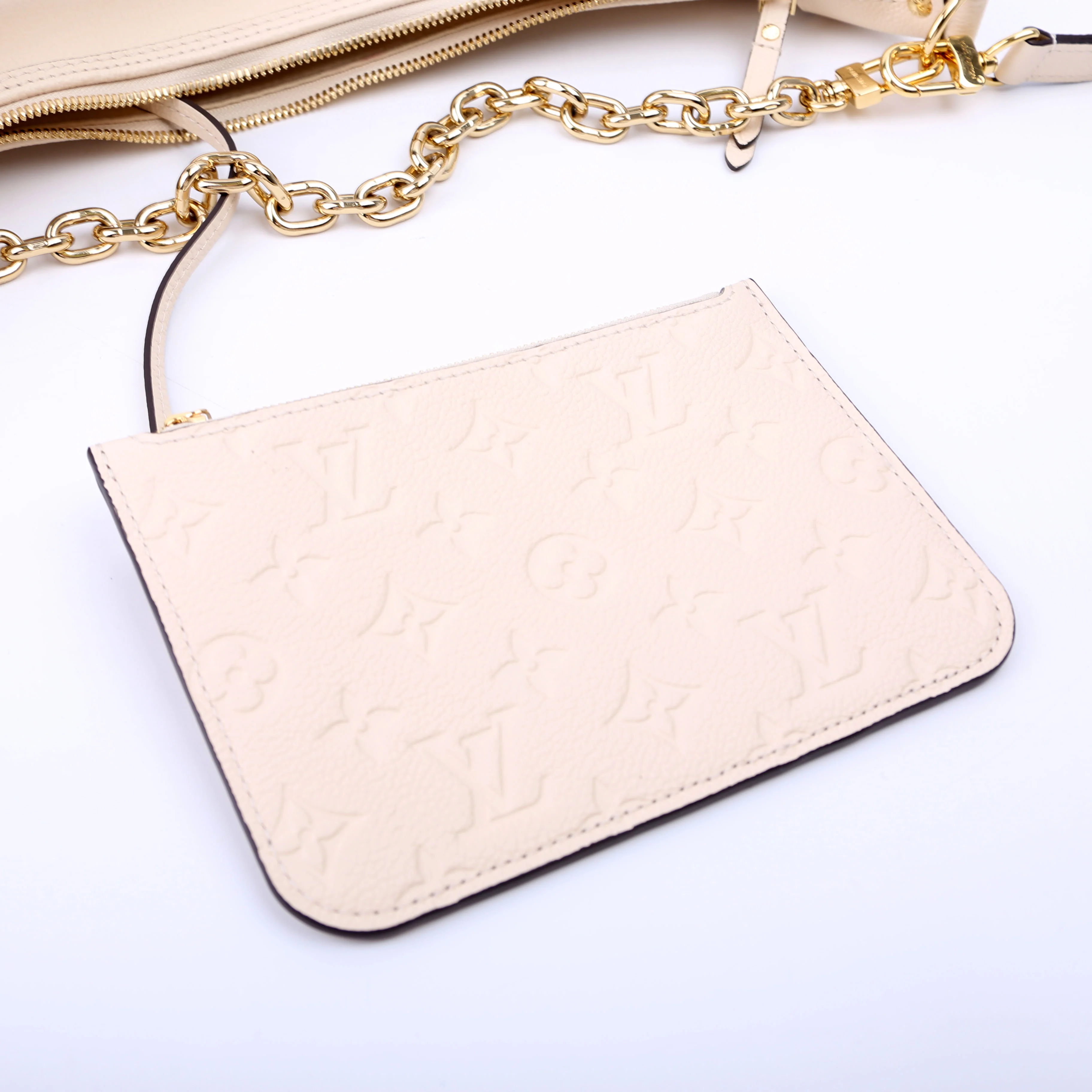 Loop Hobo Empreinte White - Image 12